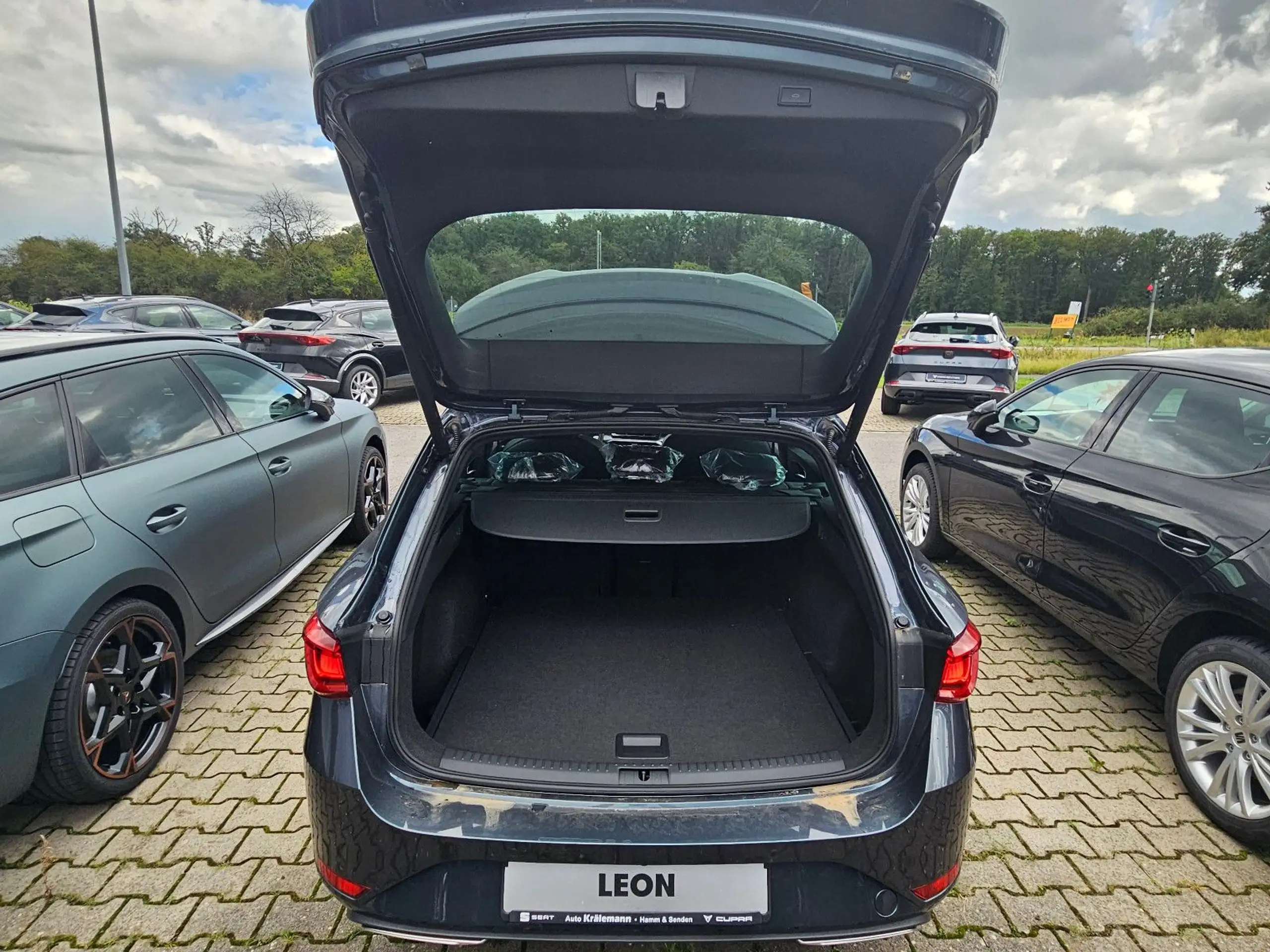 SEAT - Leon