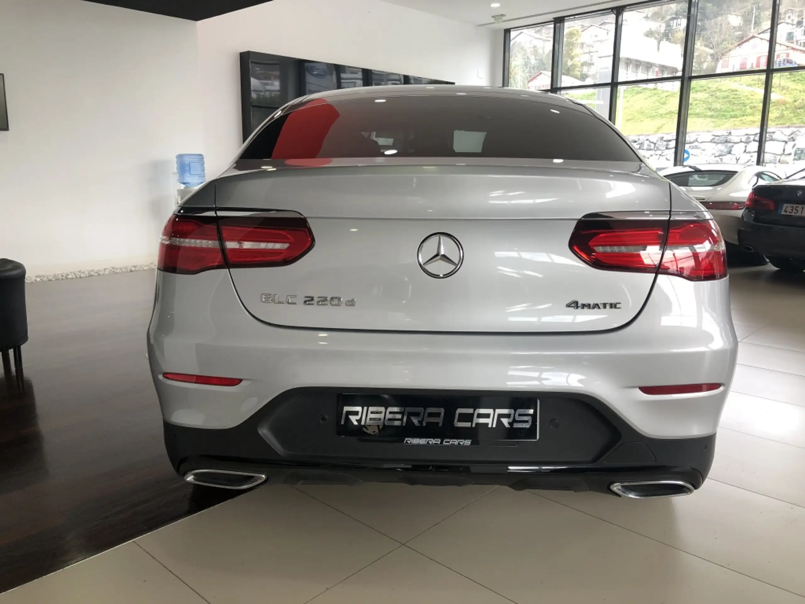 Mercedes-Benz - GLC 220