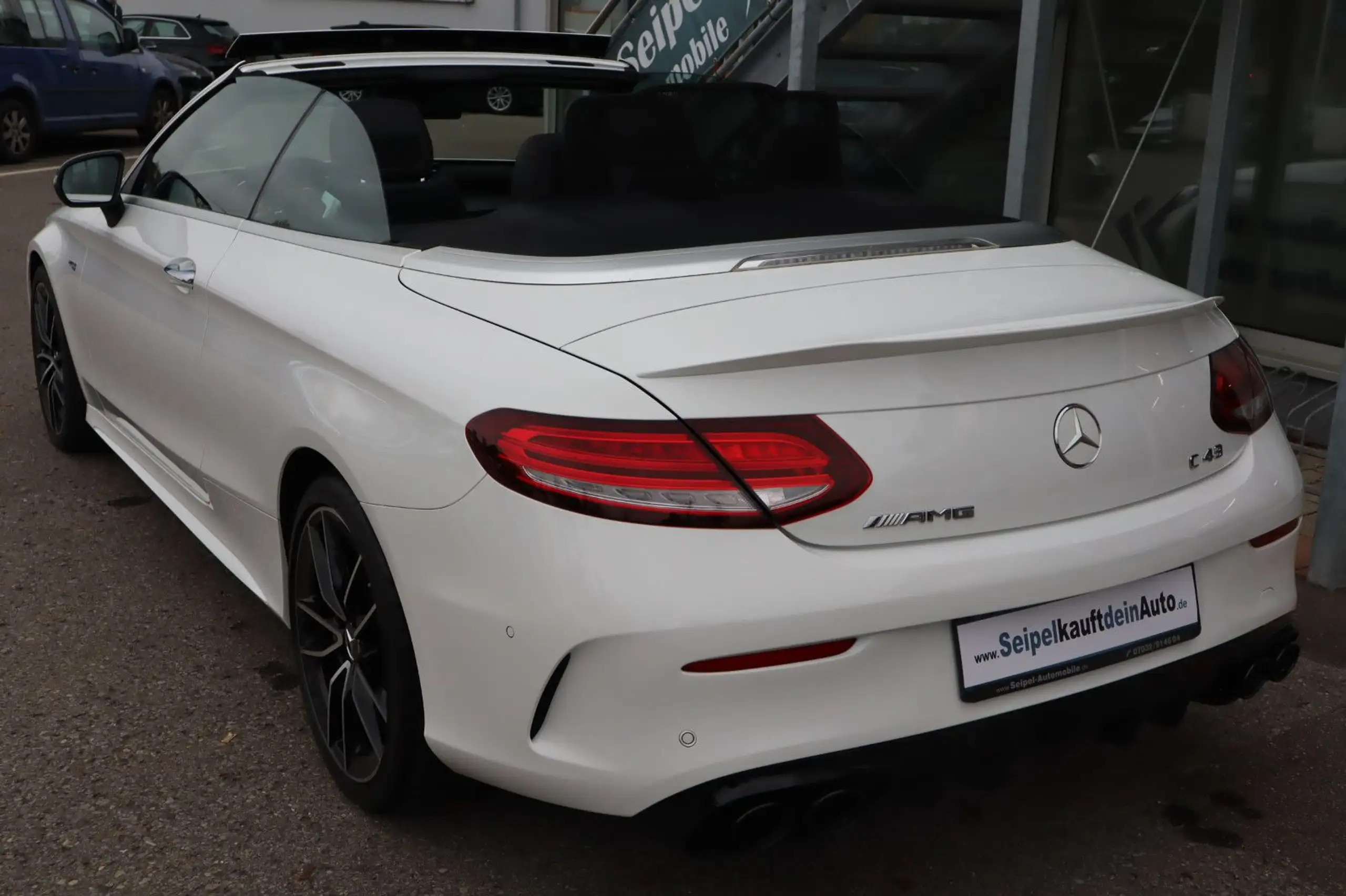 Mercedes-Benz - C 43 AMG