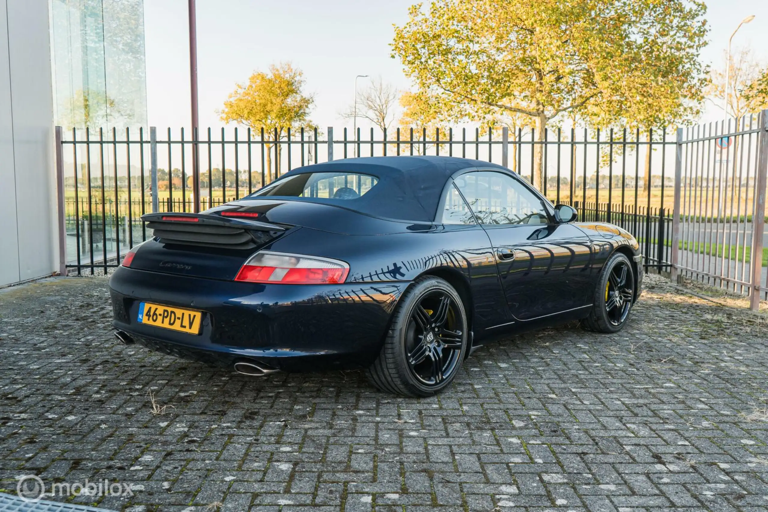 Porsche - 996