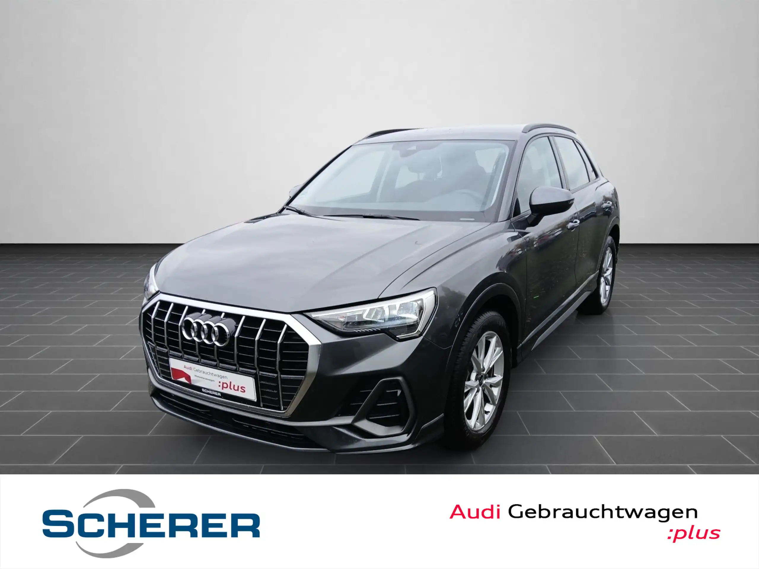 Audi - Q3