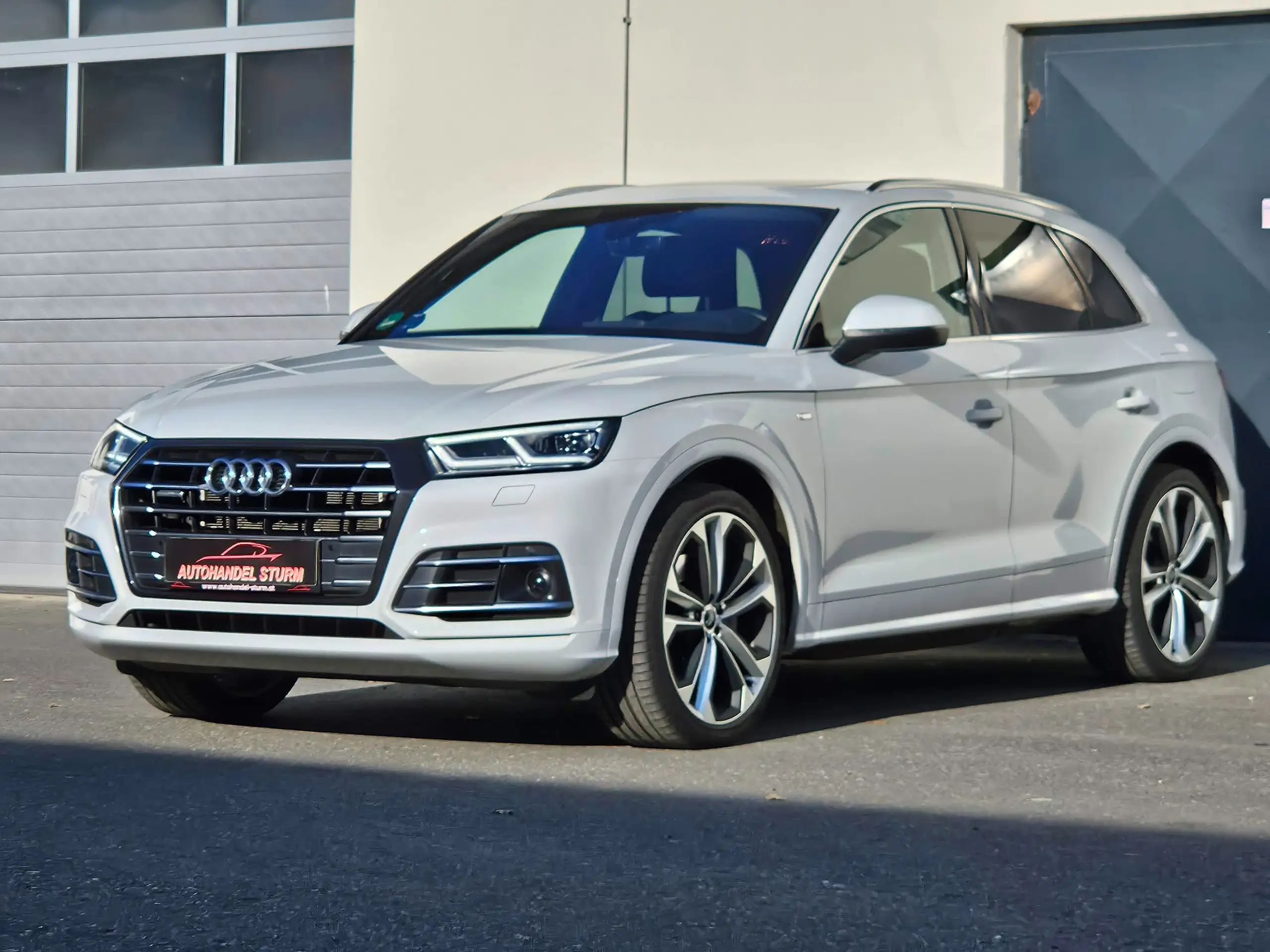 Audi - Q5