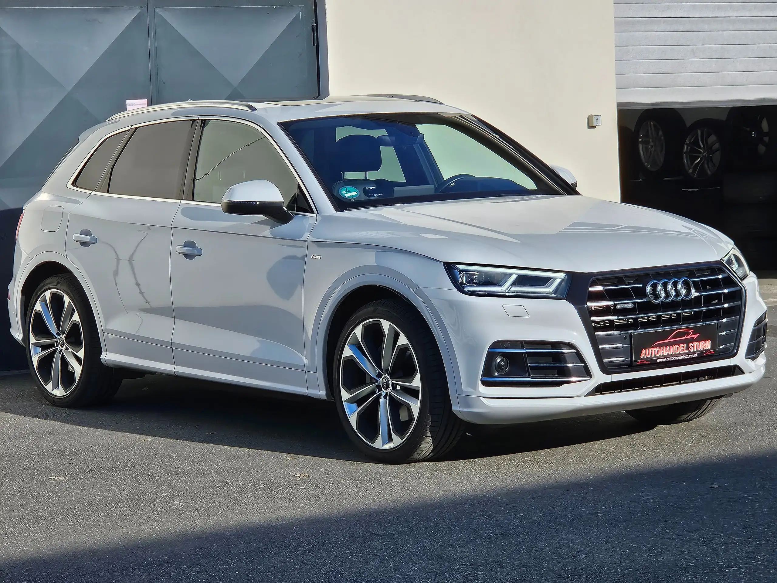 Audi - Q5