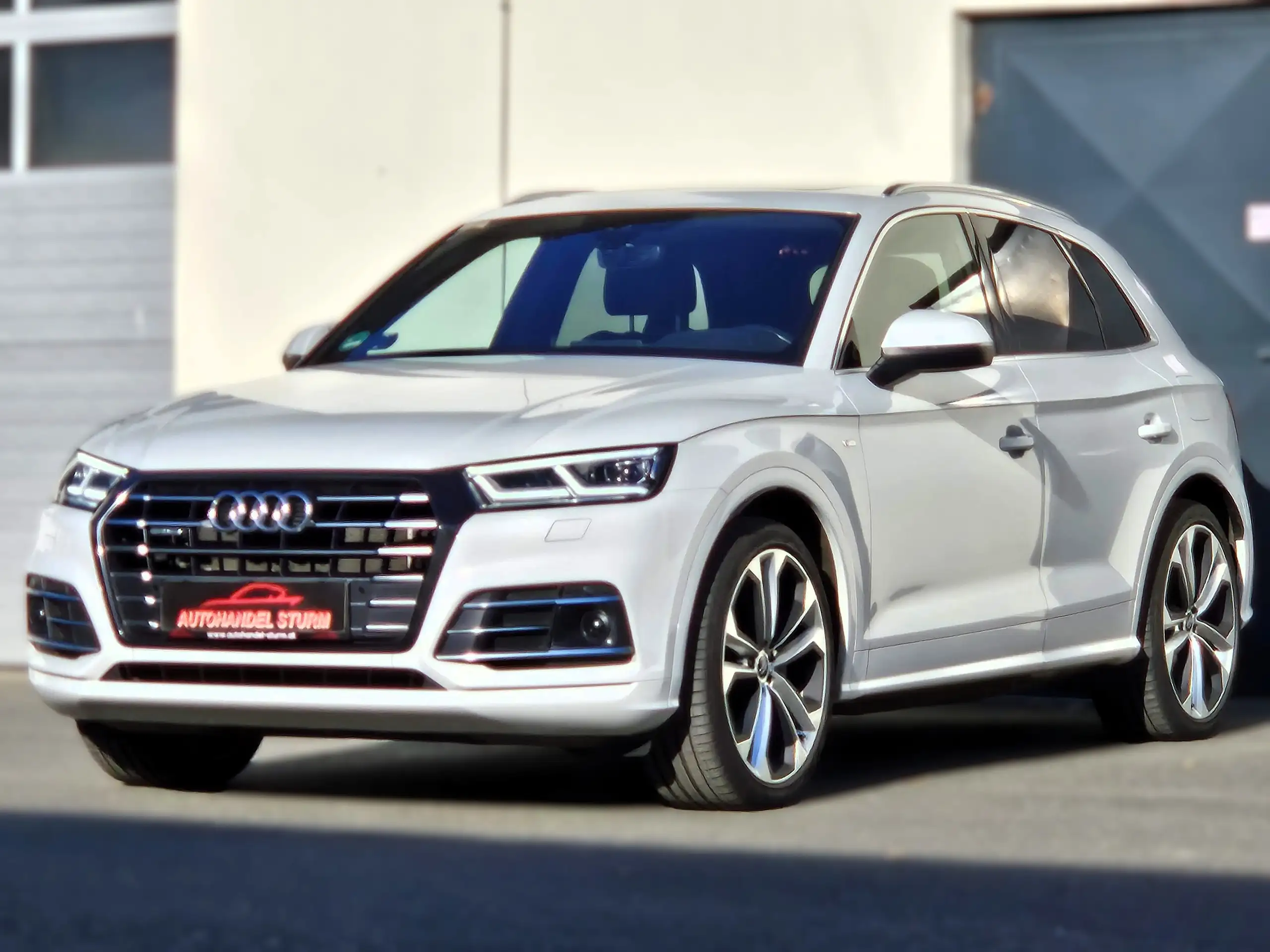 Audi - Q5