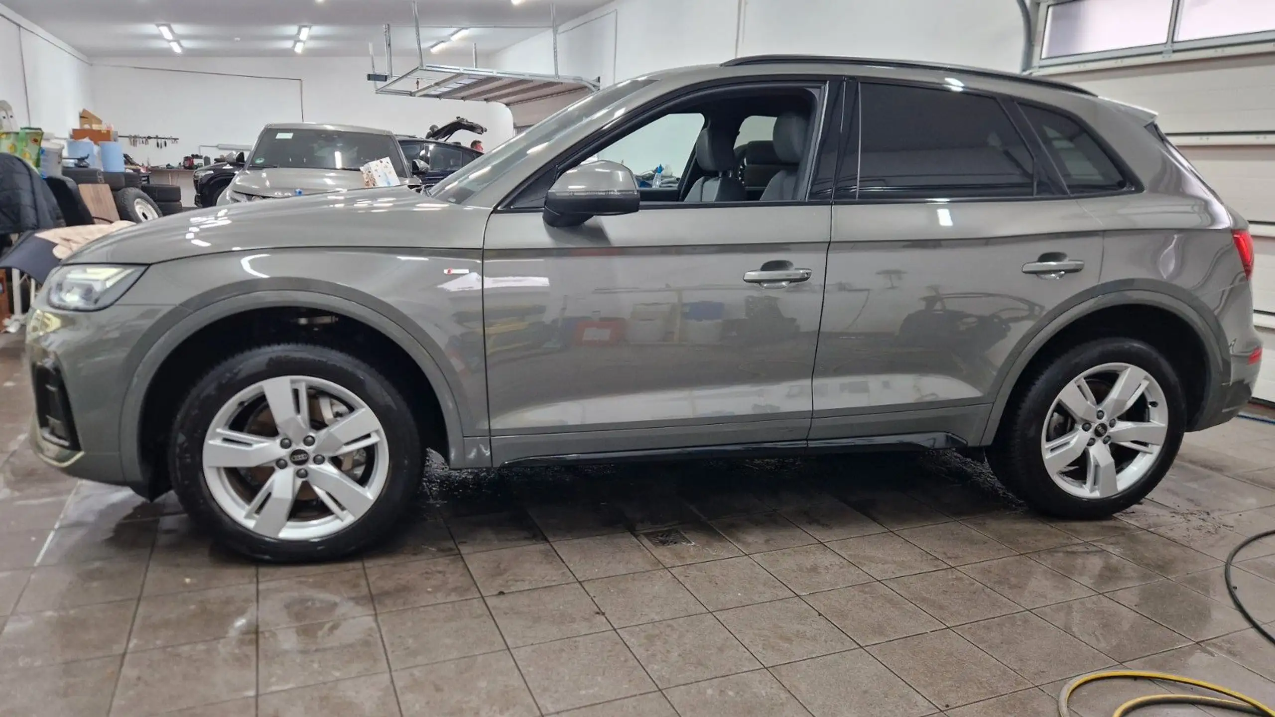 Audi - Q5