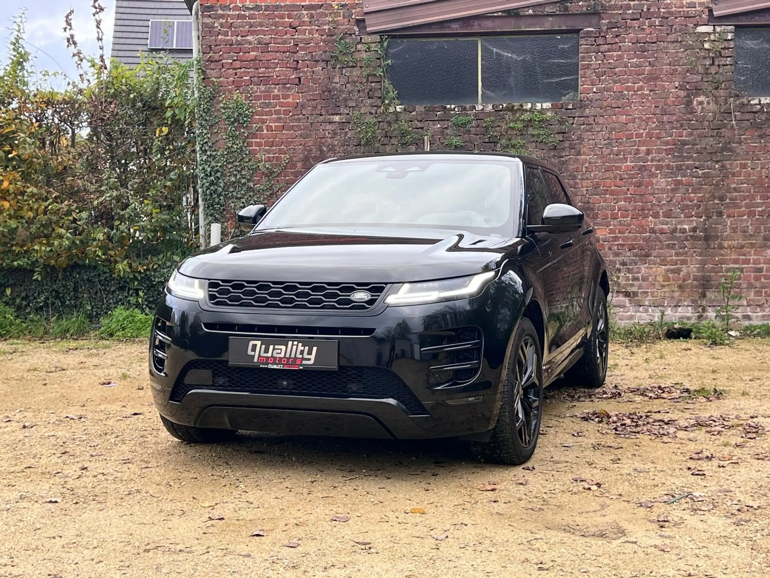 Land Rover - Range Rover Evoque