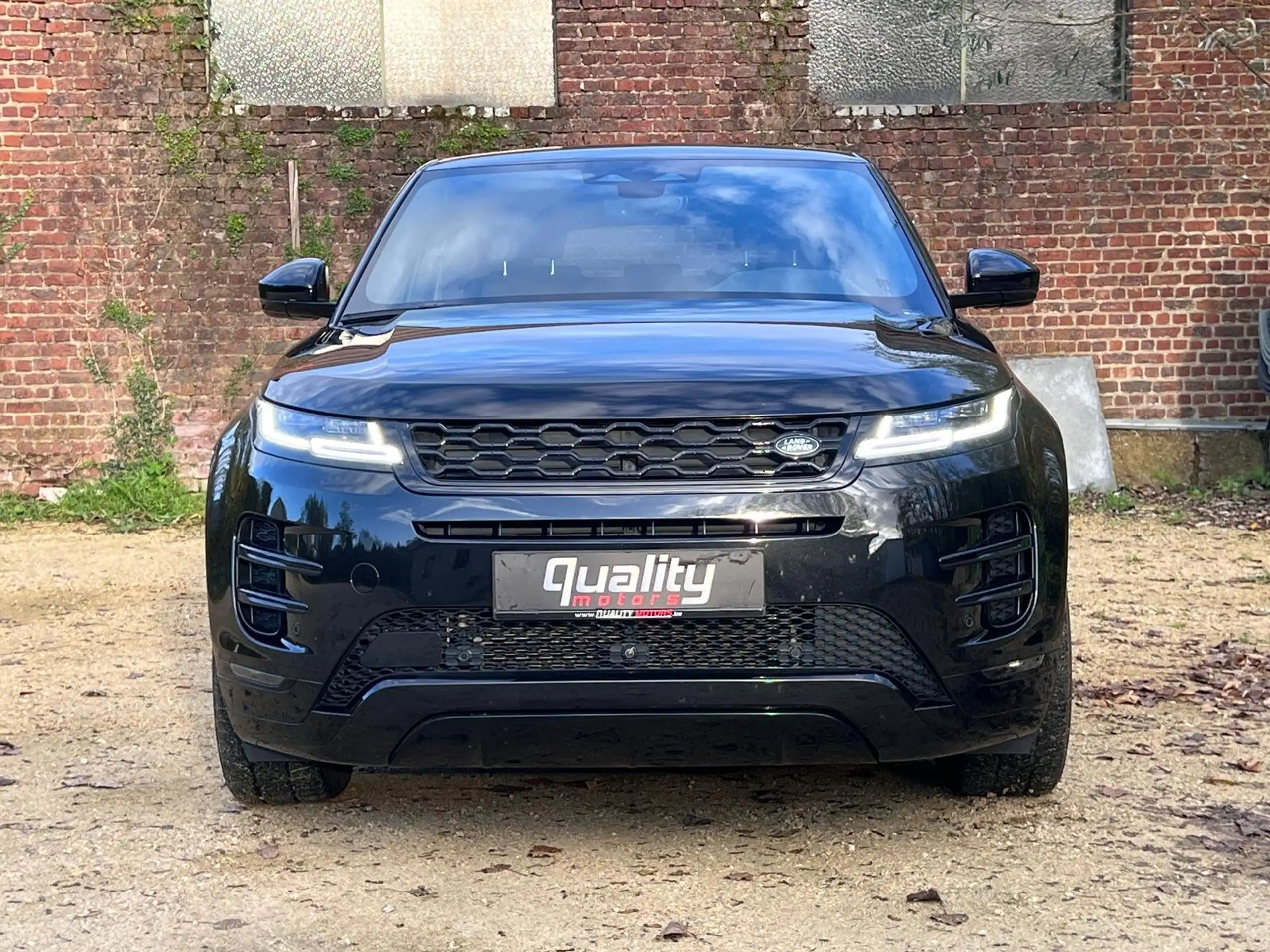 Land Rover - Range Rover Evoque