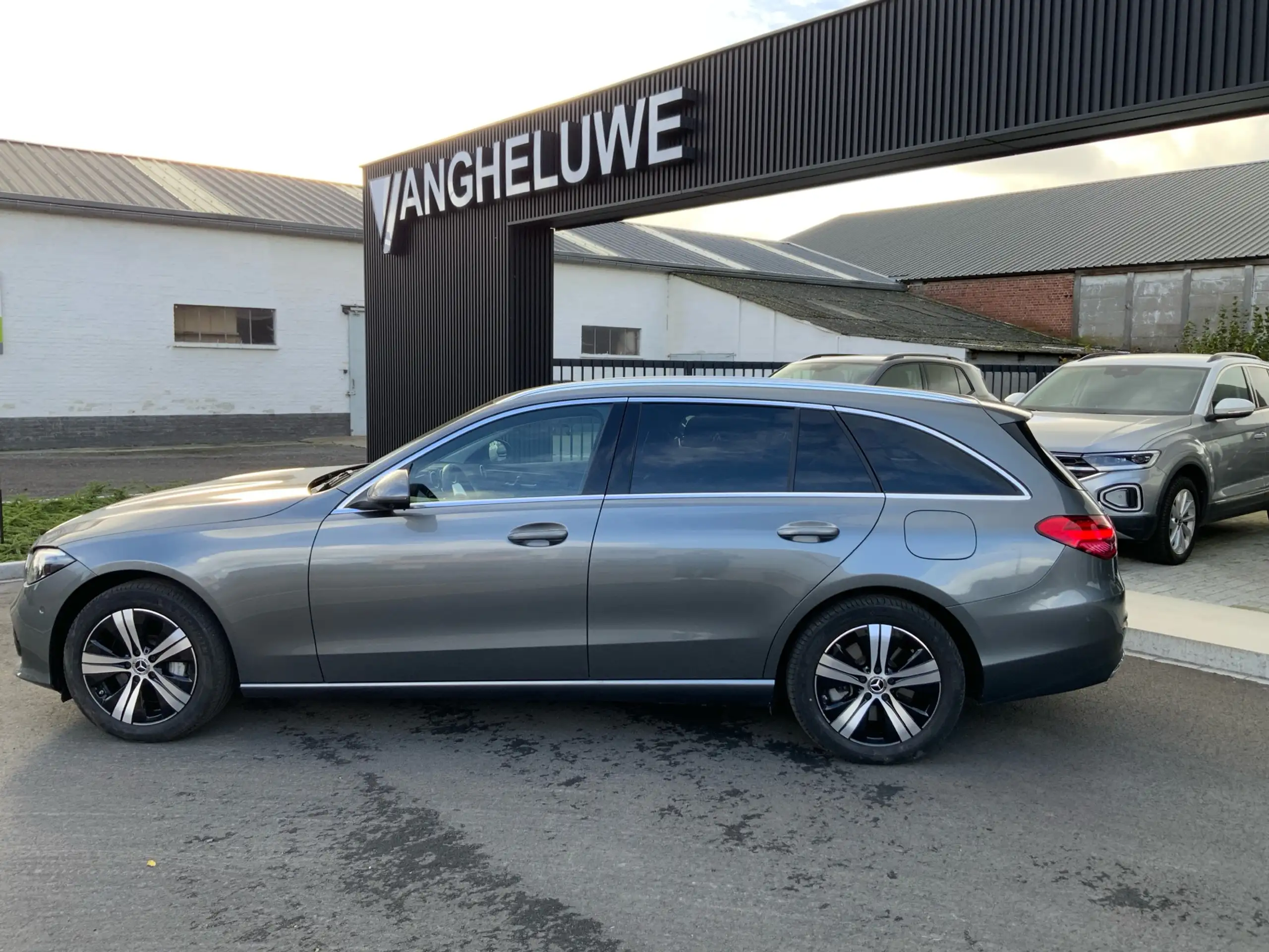 Mercedes-Benz - C 300