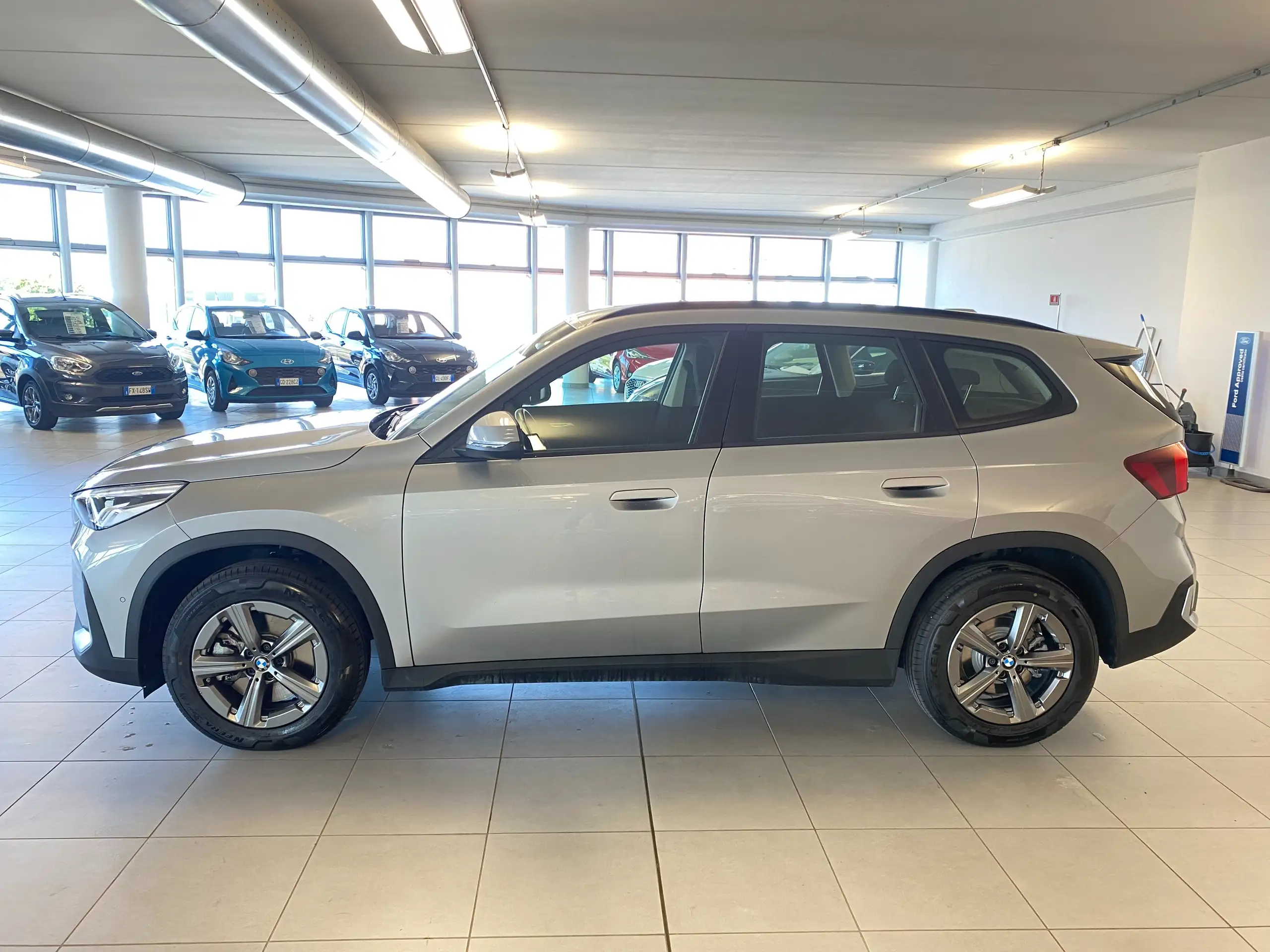 BMW - X1