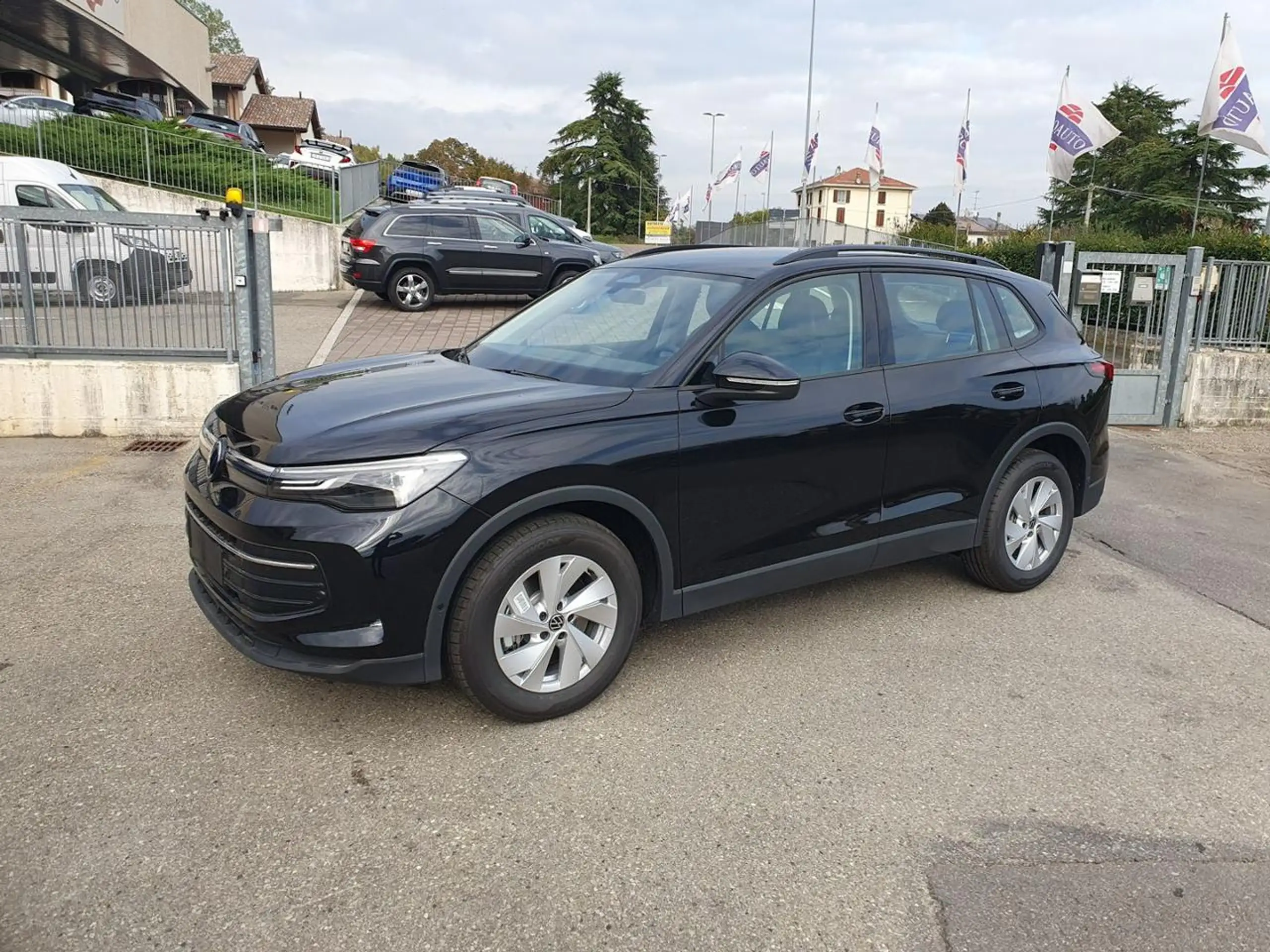 Volkswagen - Tiguan