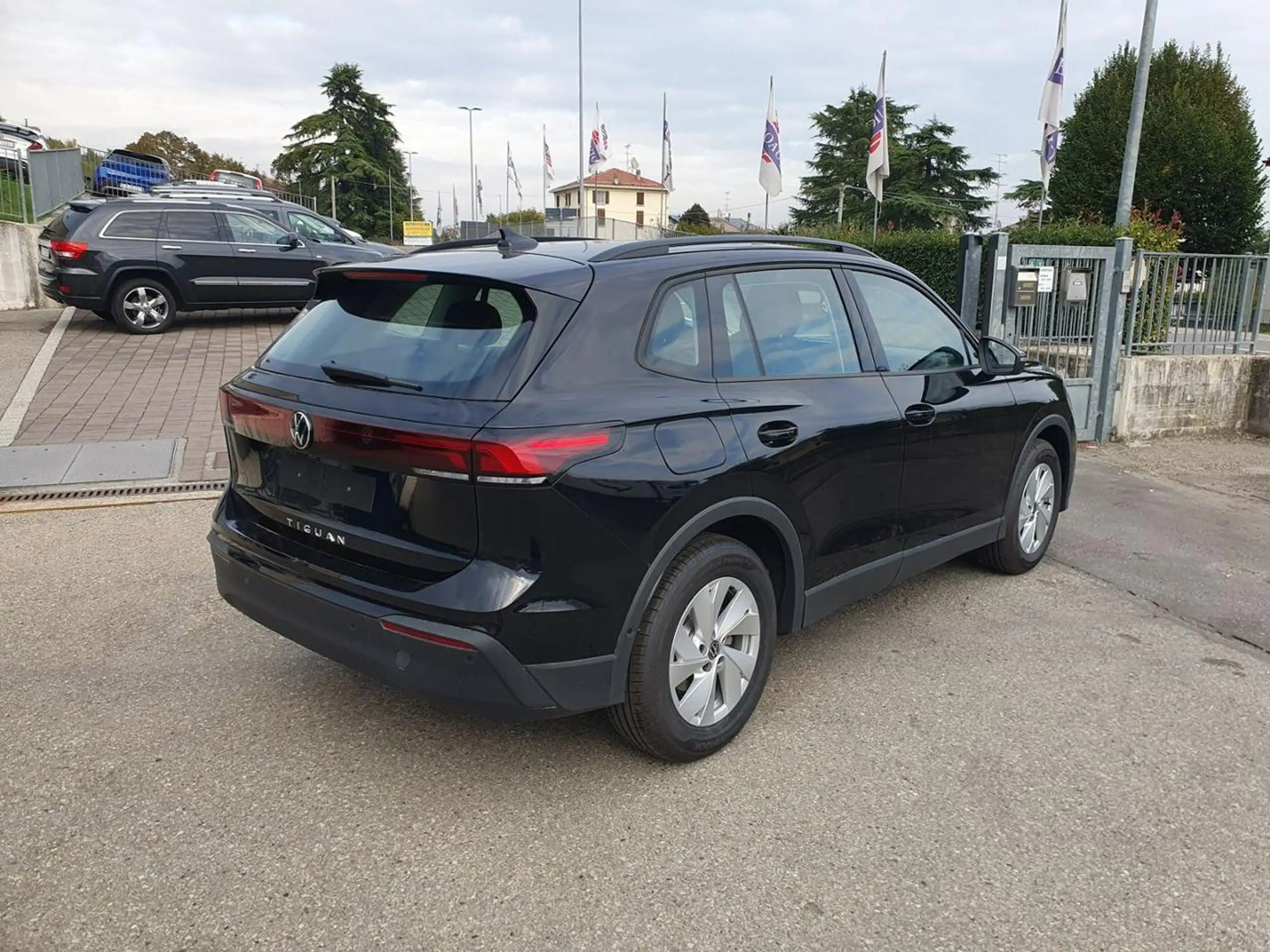 Volkswagen - Tiguan