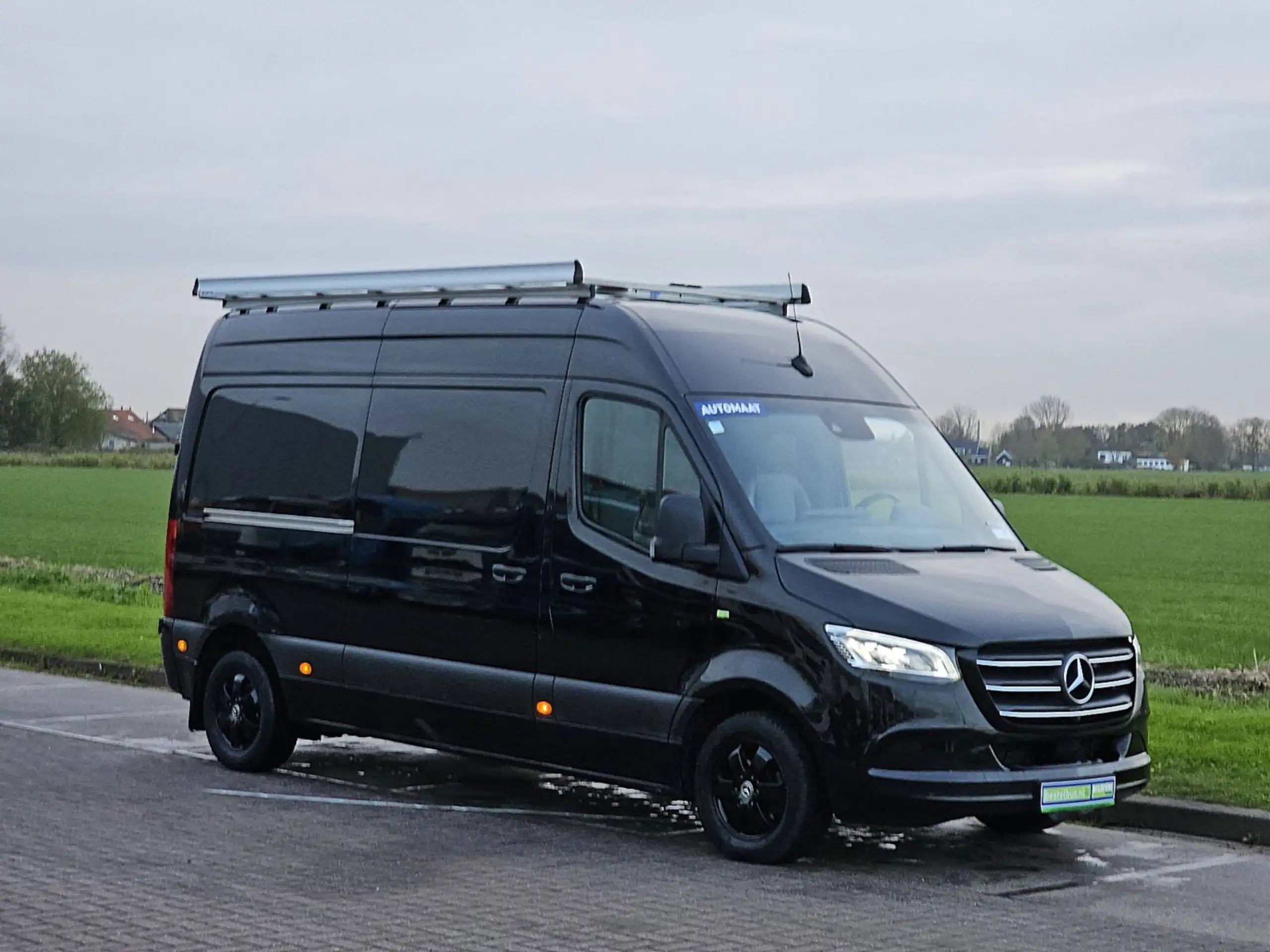 Mercedes-Benz - Sprinter