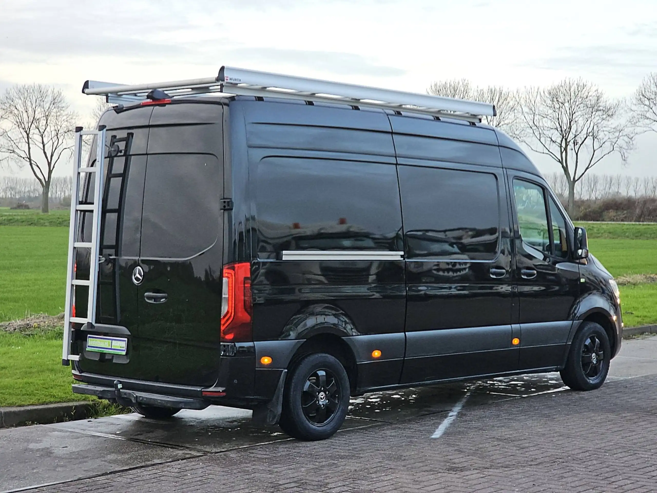 Mercedes-Benz - Sprinter