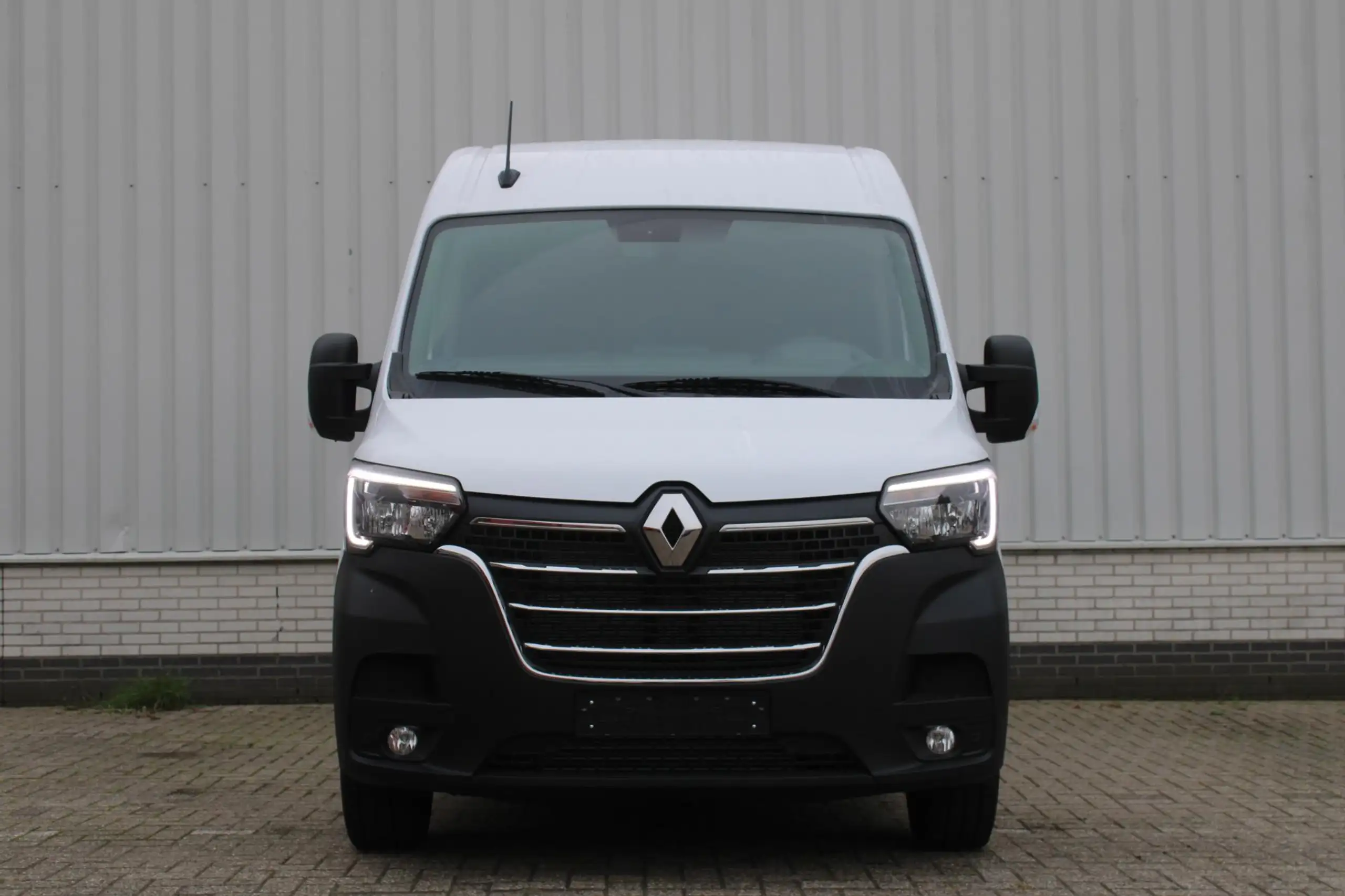 Renault - Master