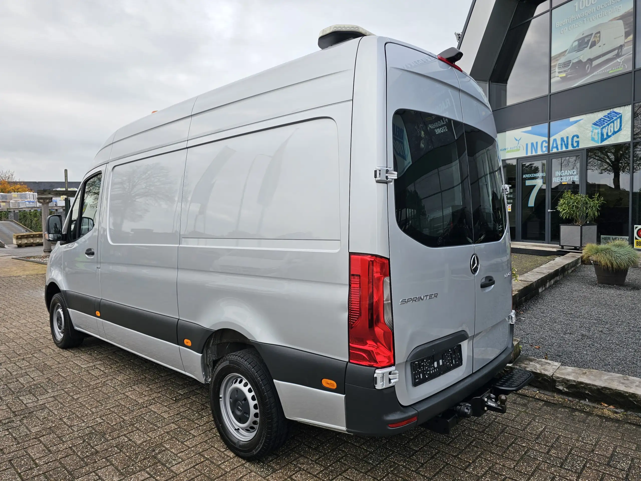 Mercedes-Benz - Sprinter