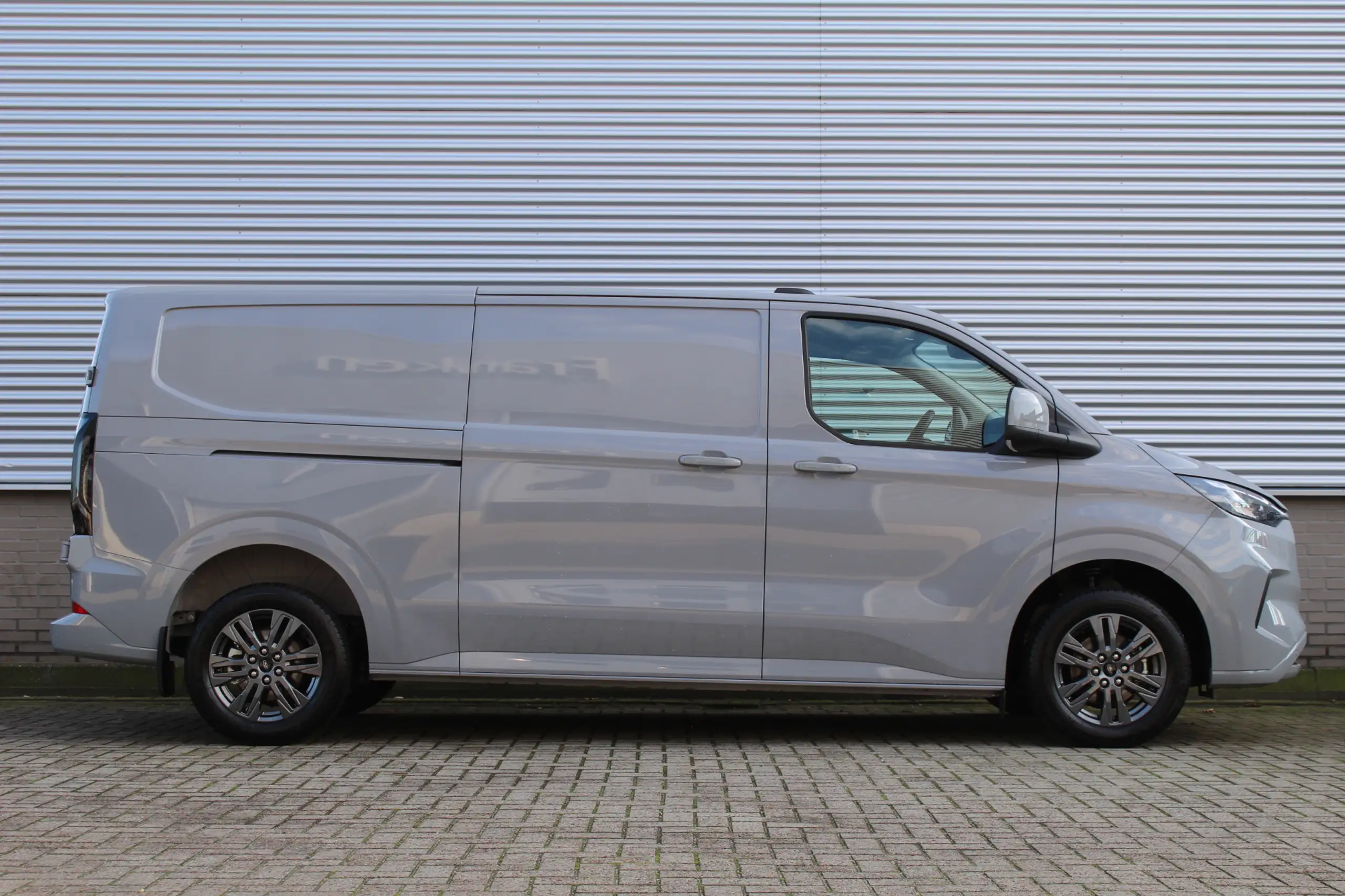 Ford - Transit Custom