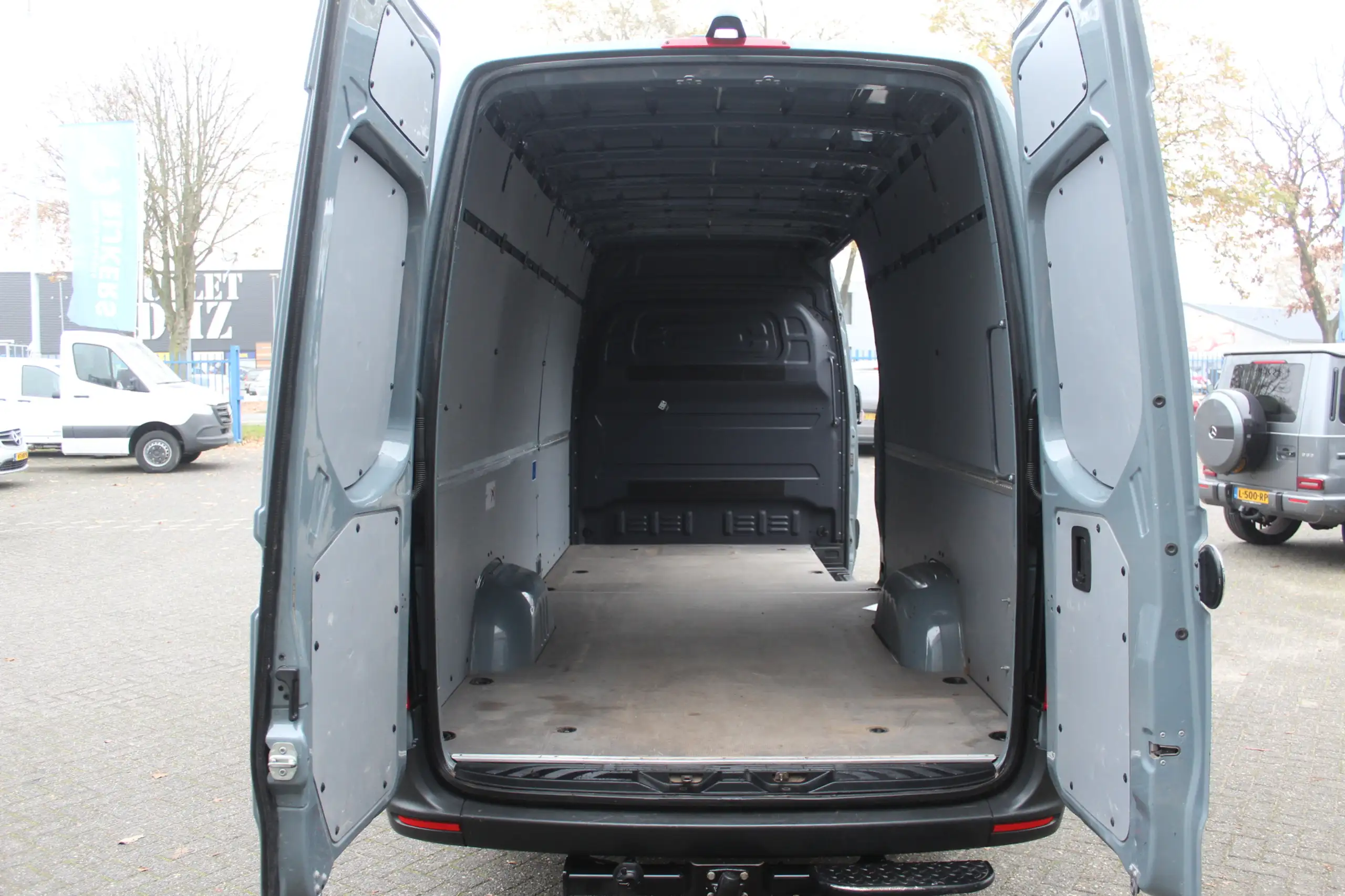 Mercedes-Benz - Sprinter