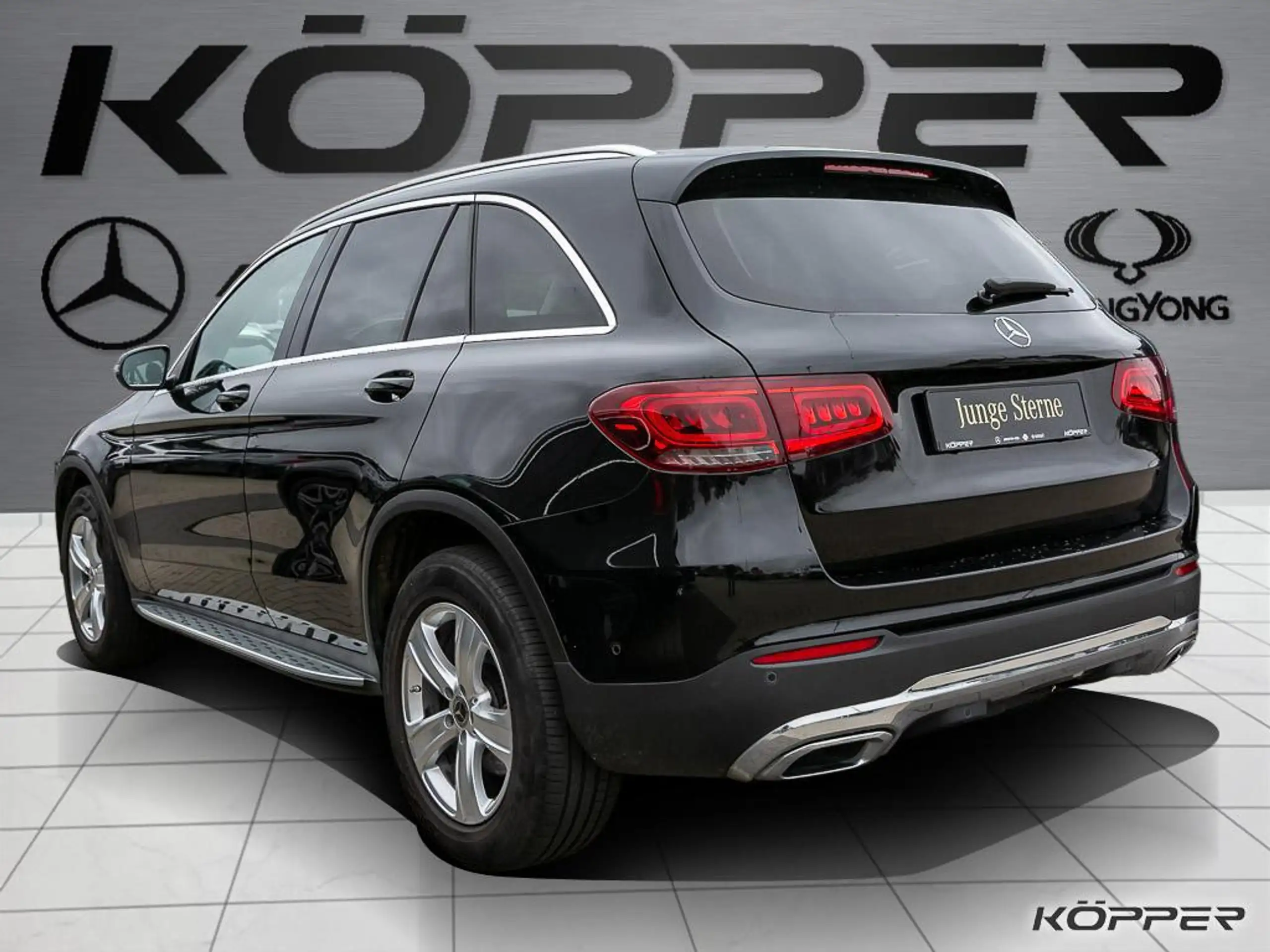 Mercedes-Benz - GLC 300