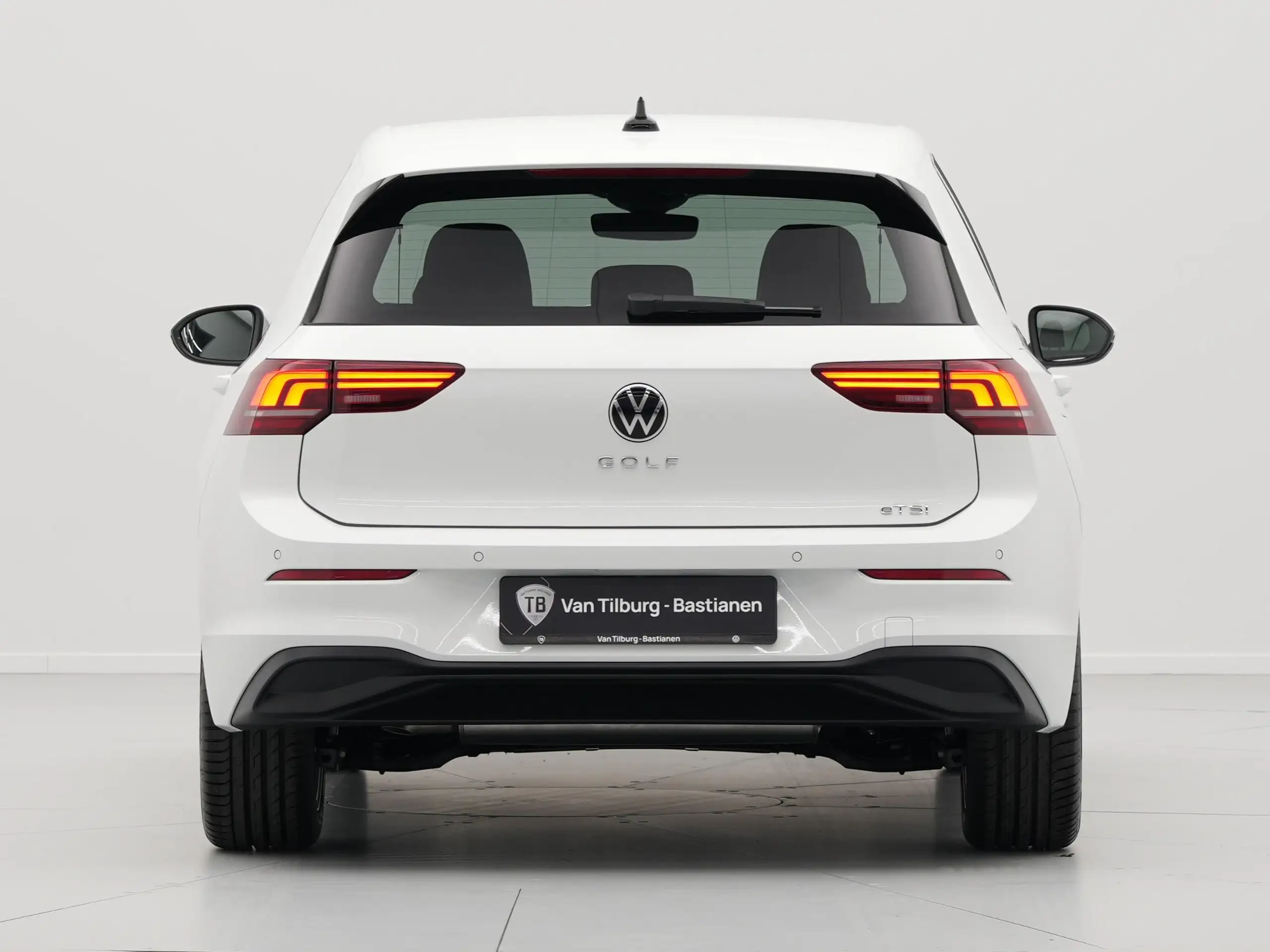 Volkswagen - Golf