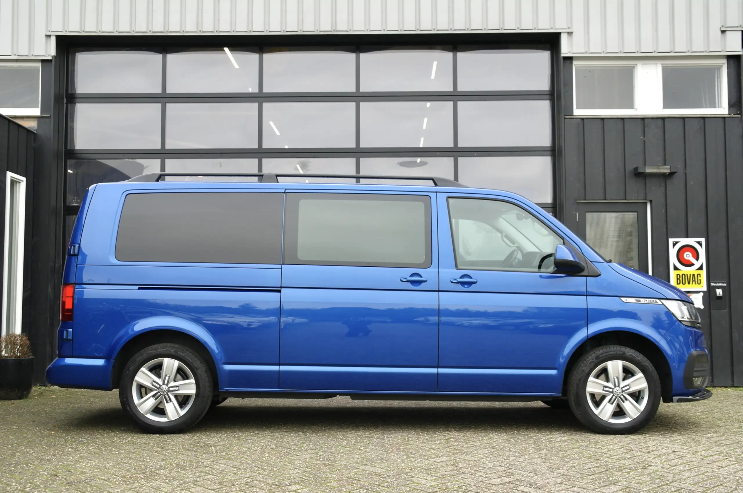 Volkswagen - T6.1 Transporter