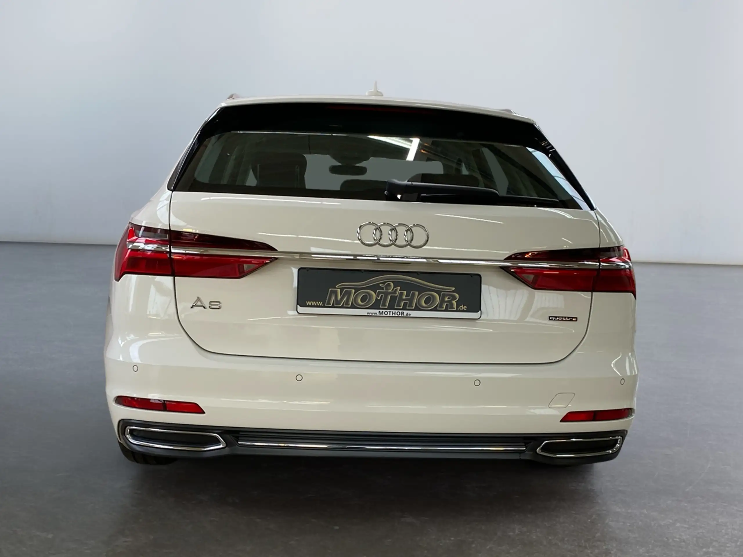 Audi - A6