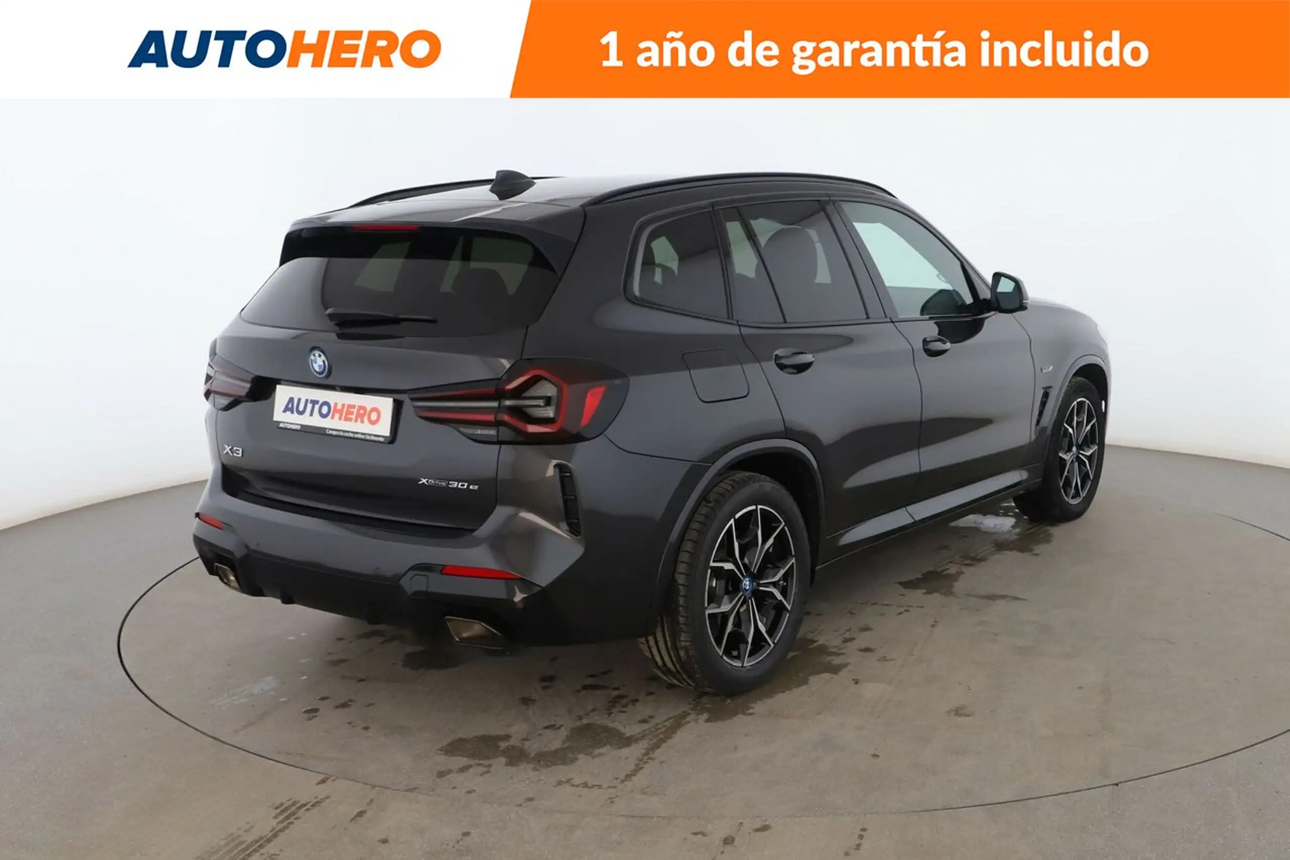 BMW - X3