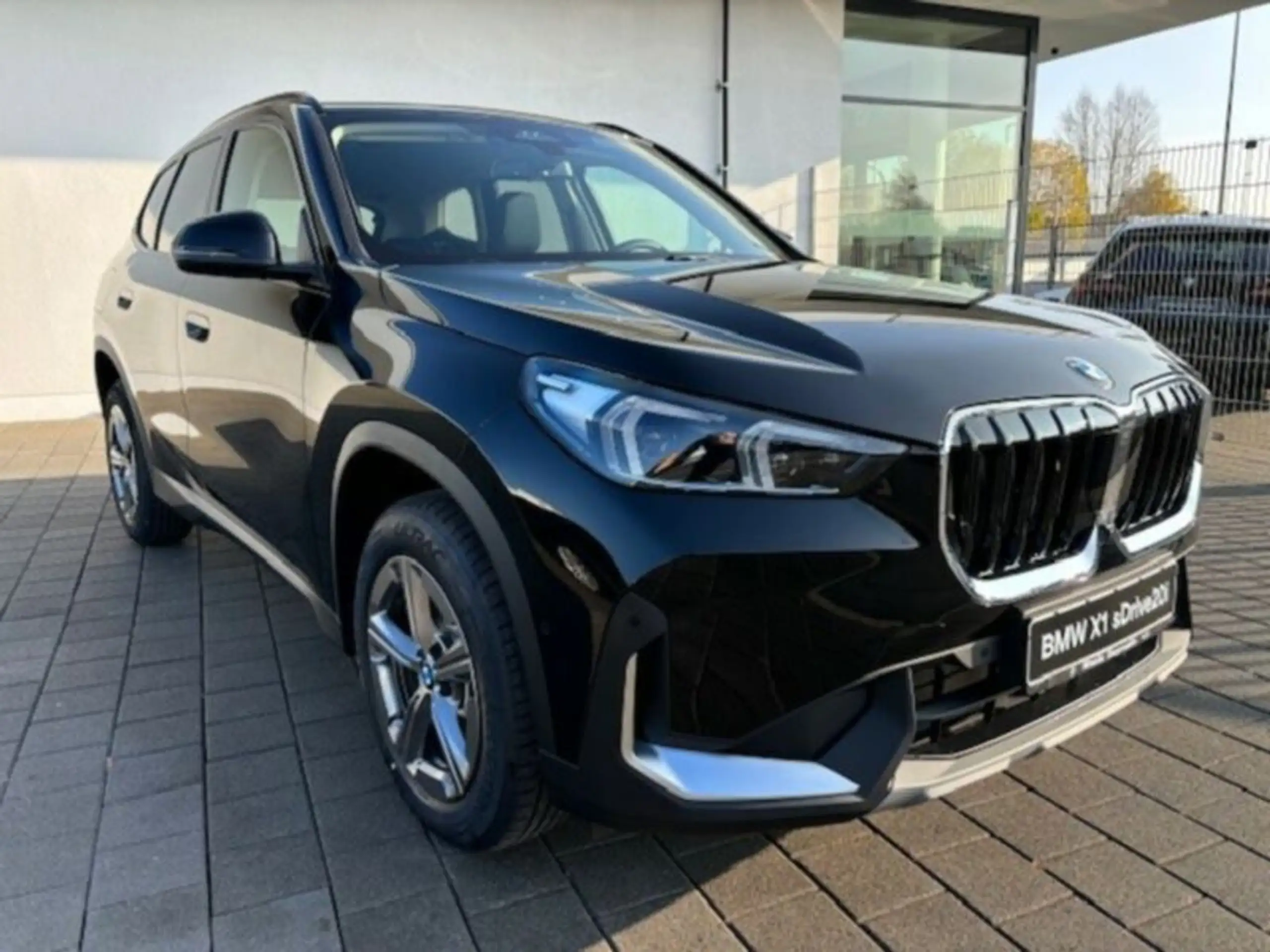 BMW - X1