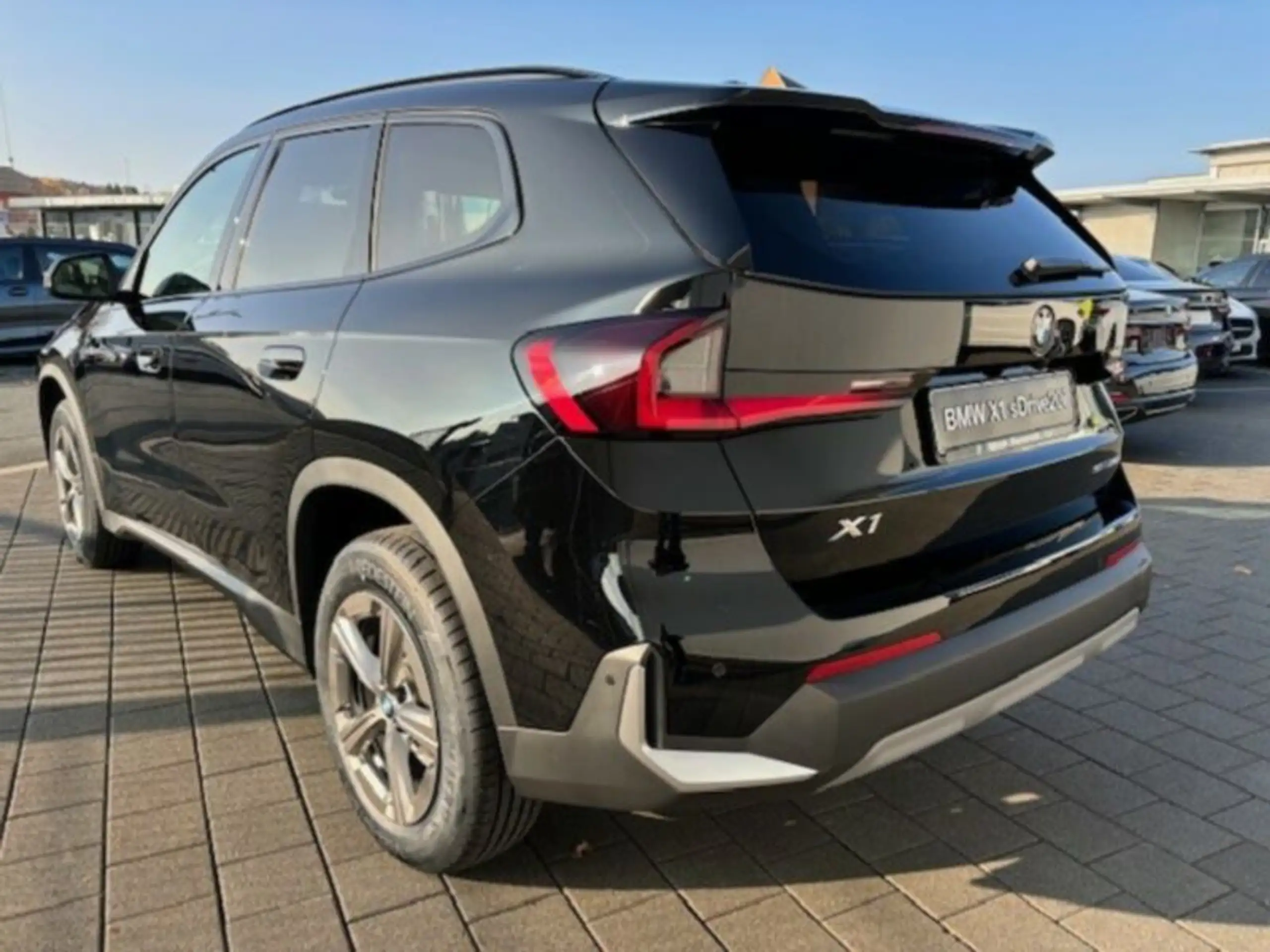 BMW - X1