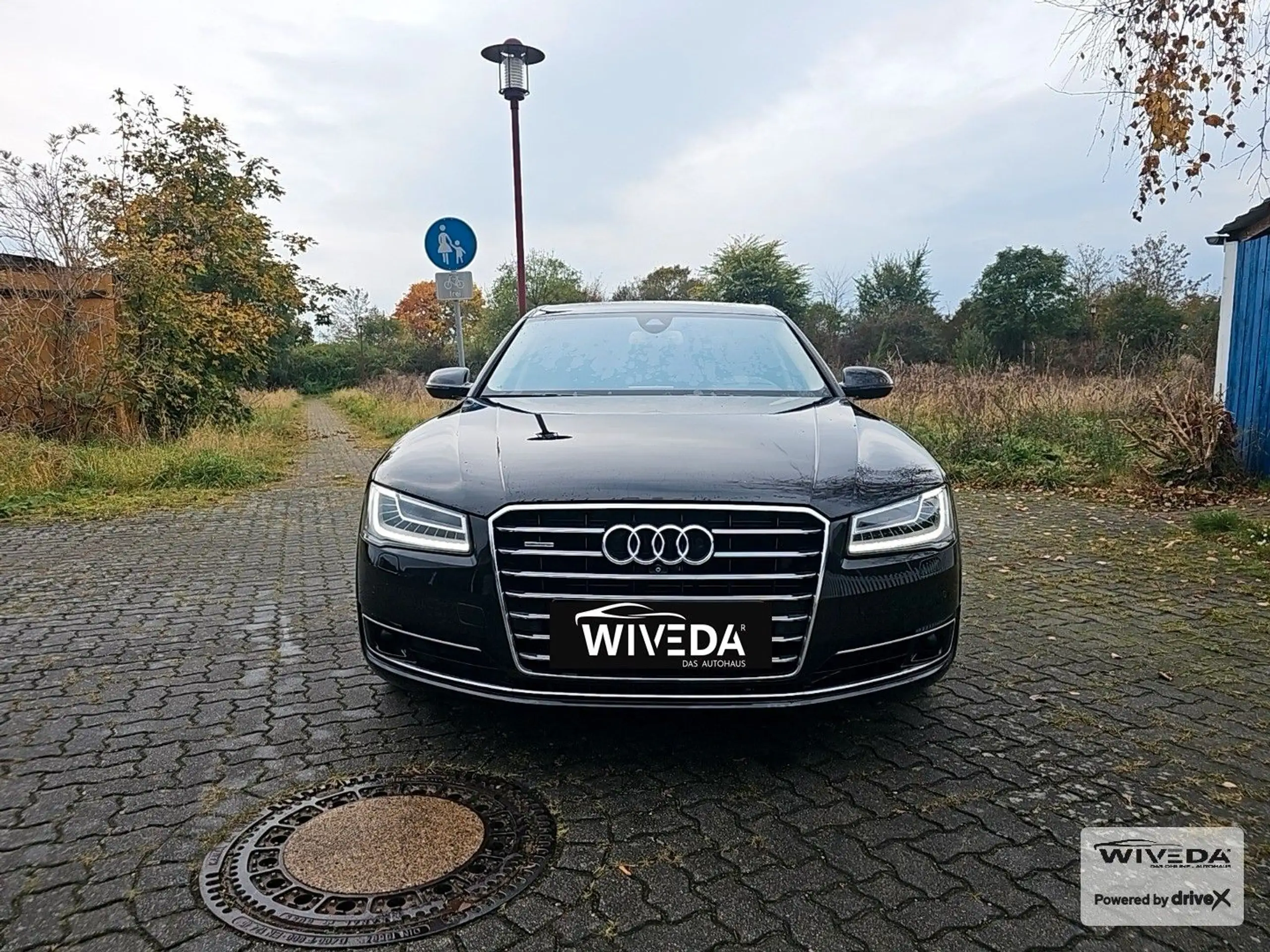 Audi - A8