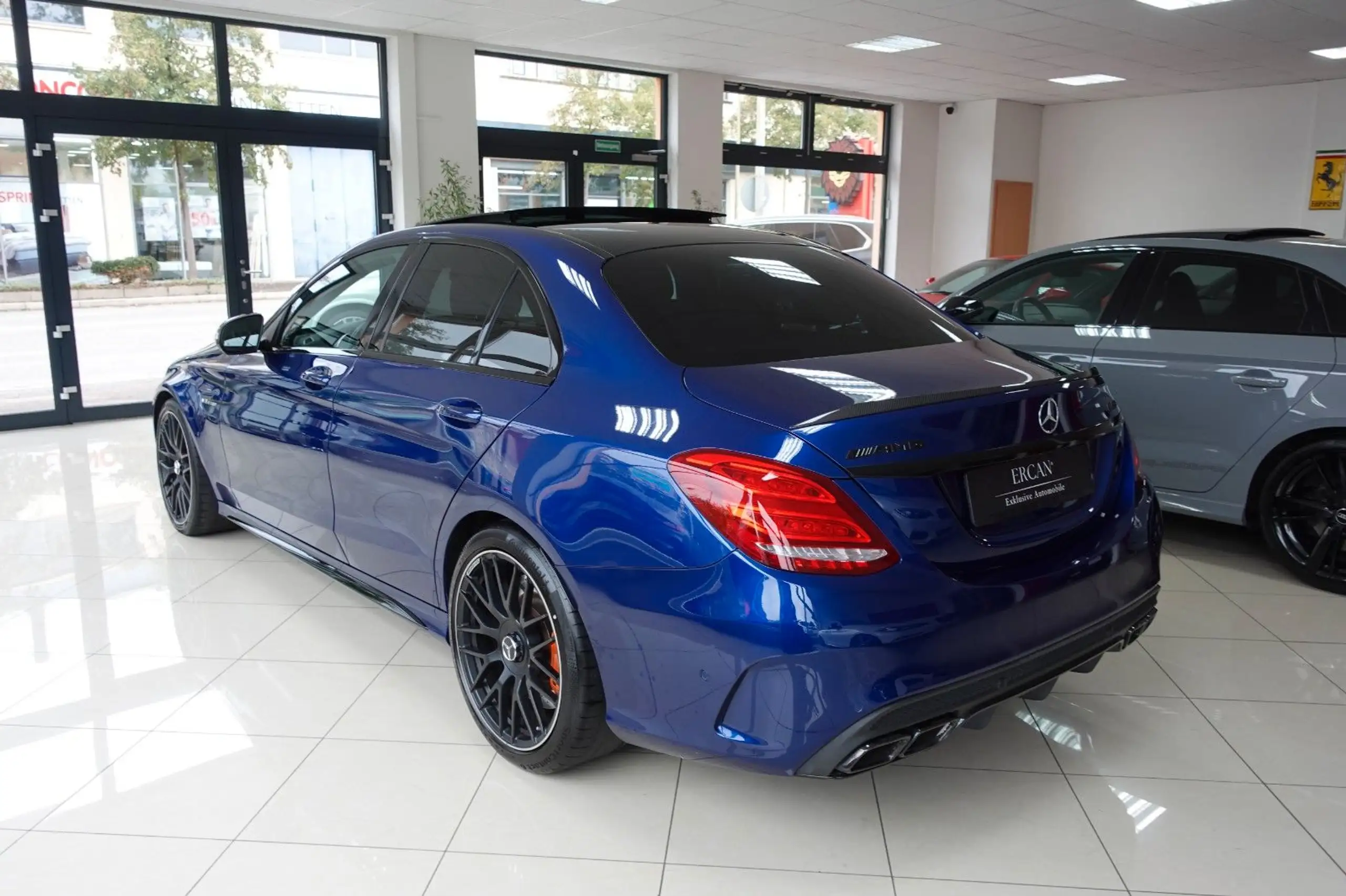 Mercedes-Benz - C 63 AMG