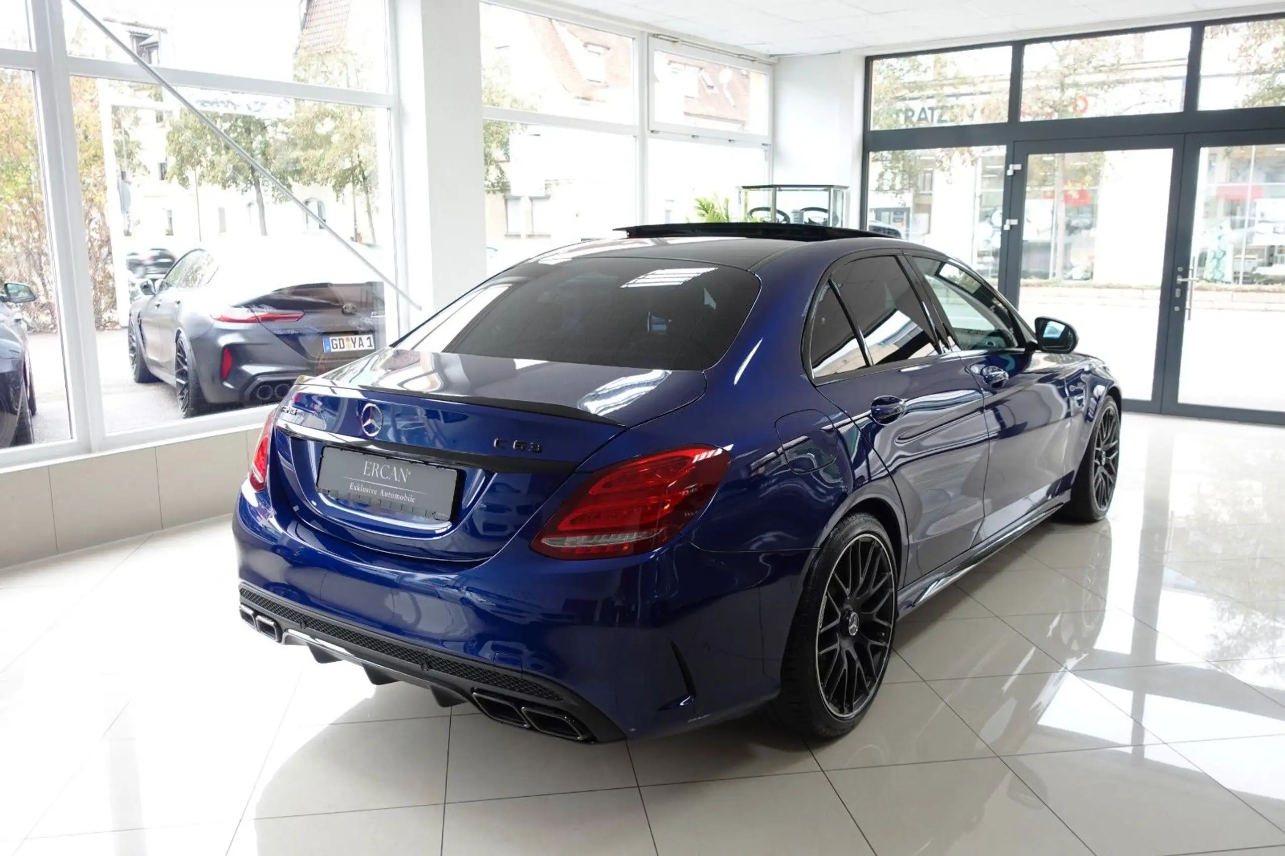 Mercedes-Benz - C 63 AMG