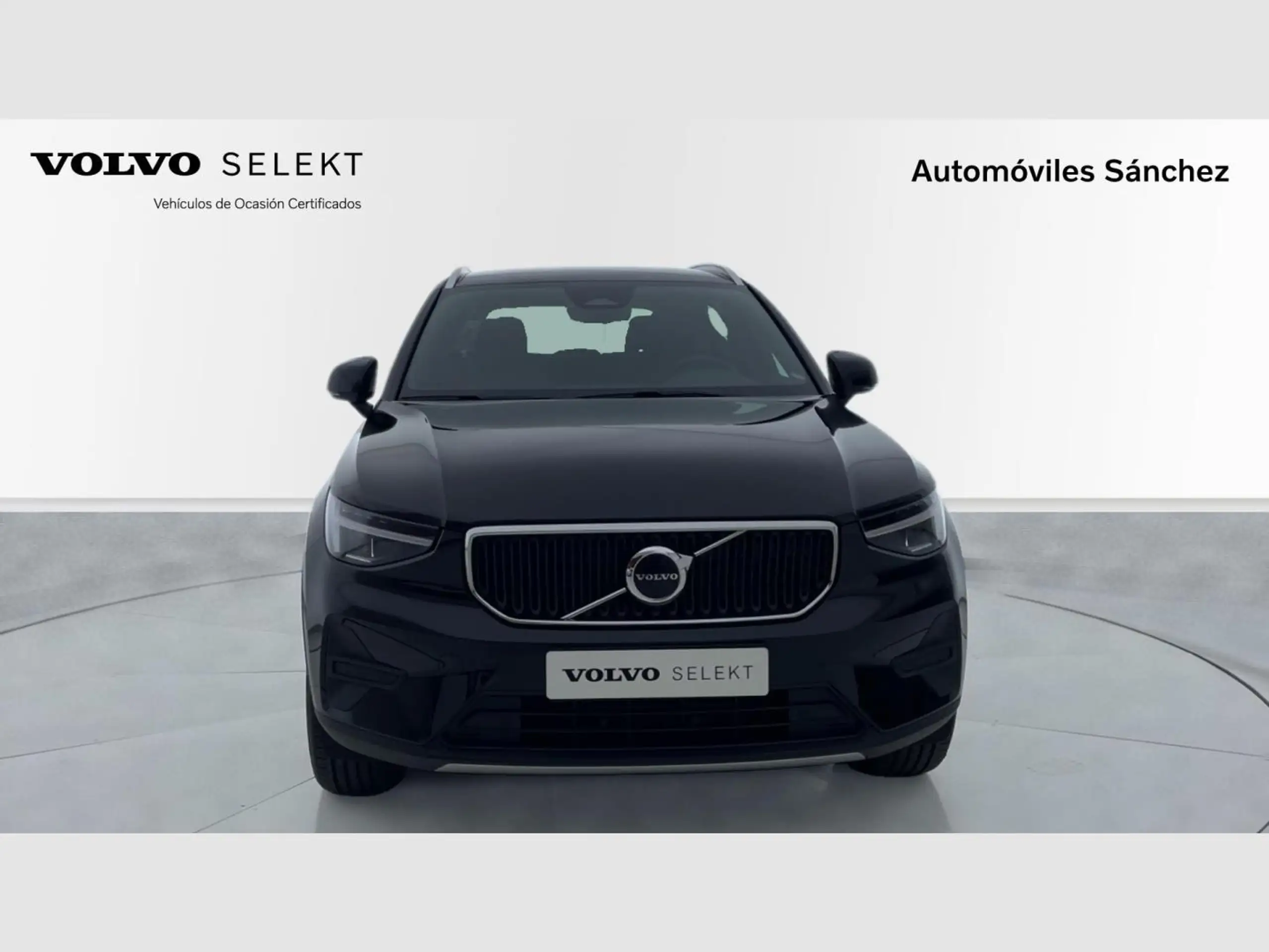 Volvo - XC40