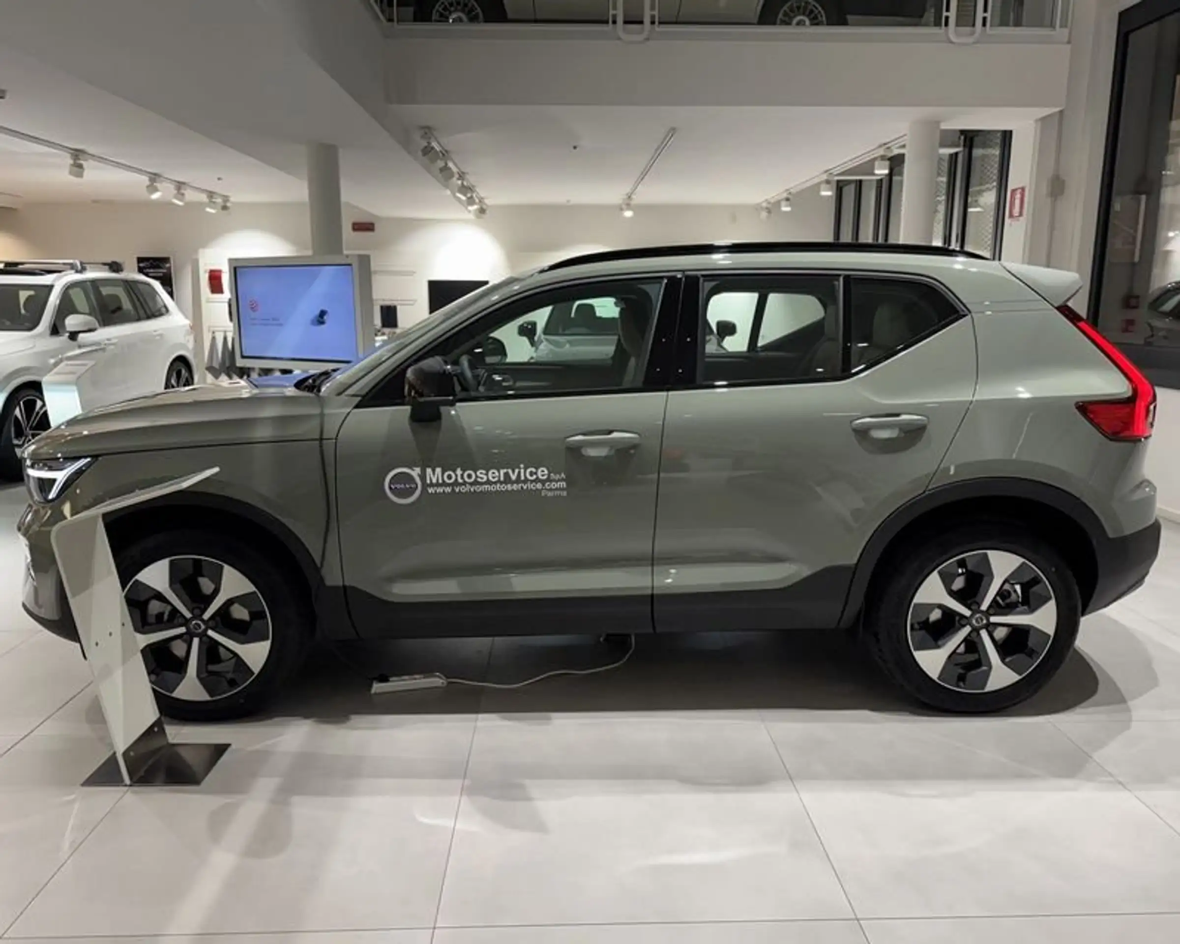 Volvo - XC40