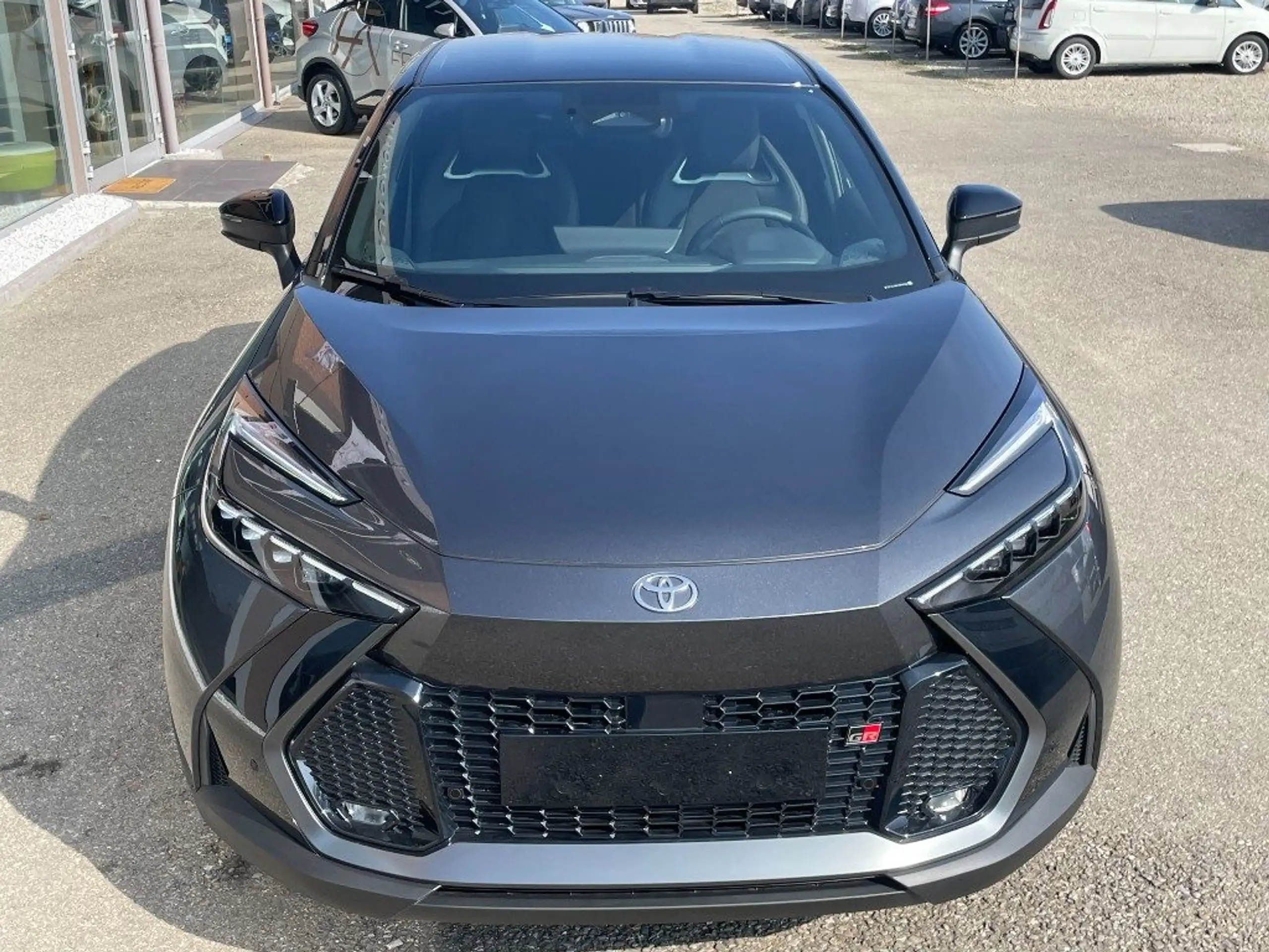 Toyota - C-HR