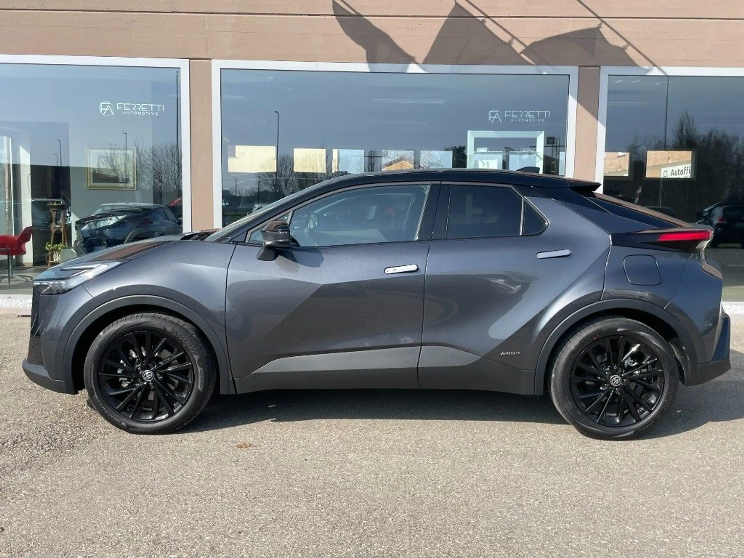 Toyota - C-HR