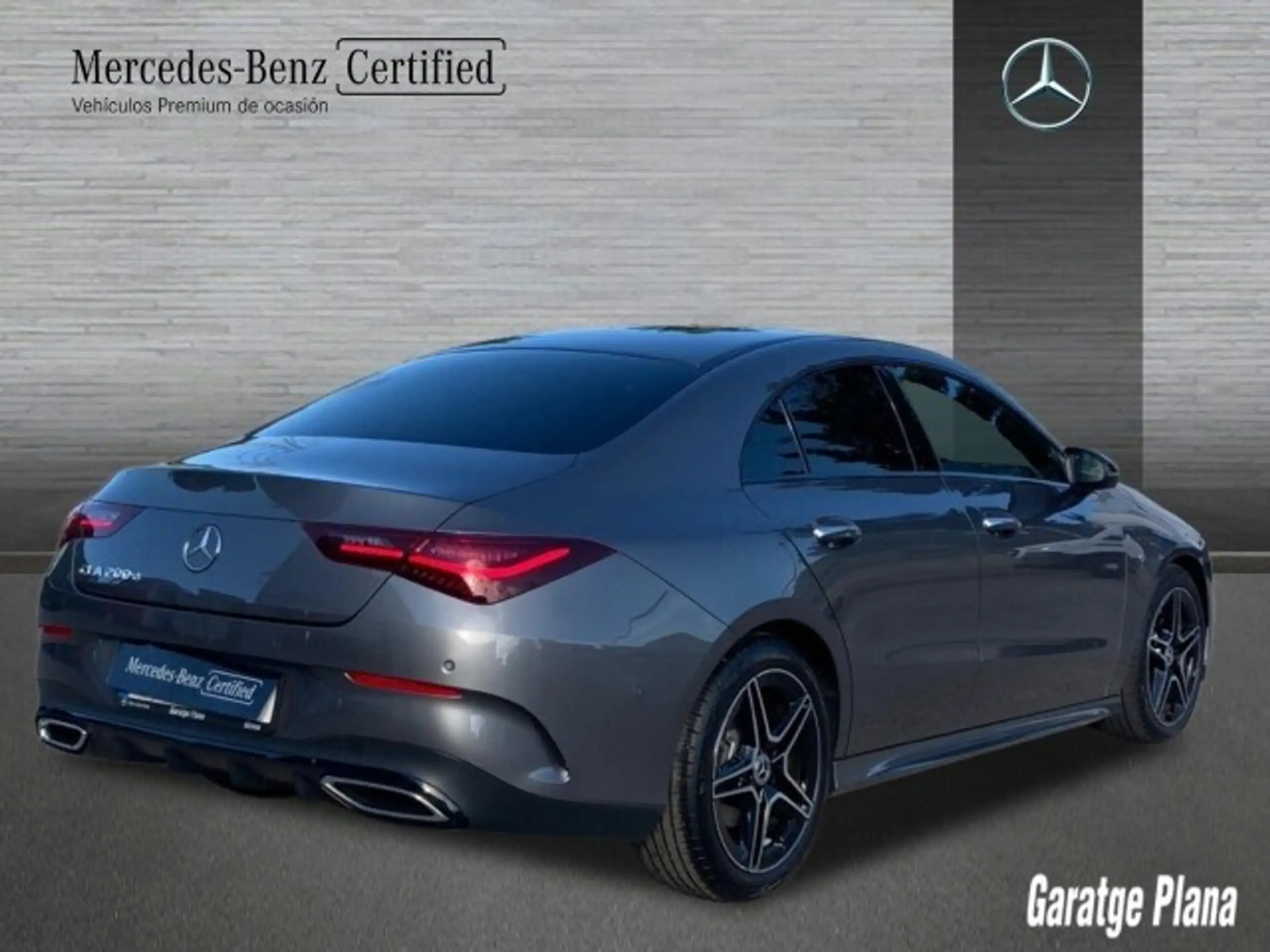 Mercedes-Benz - CLA 200