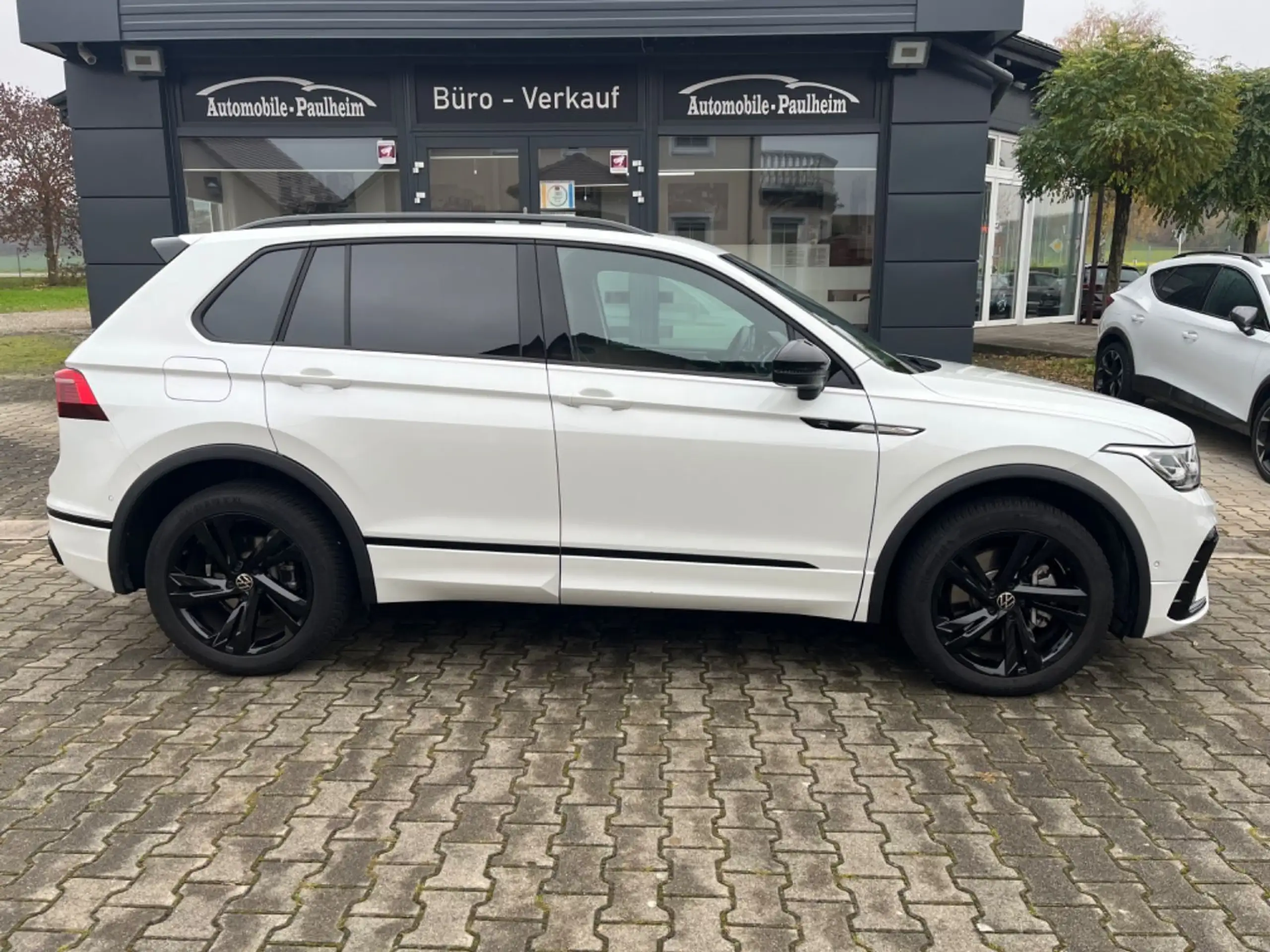 Volkswagen - Tiguan