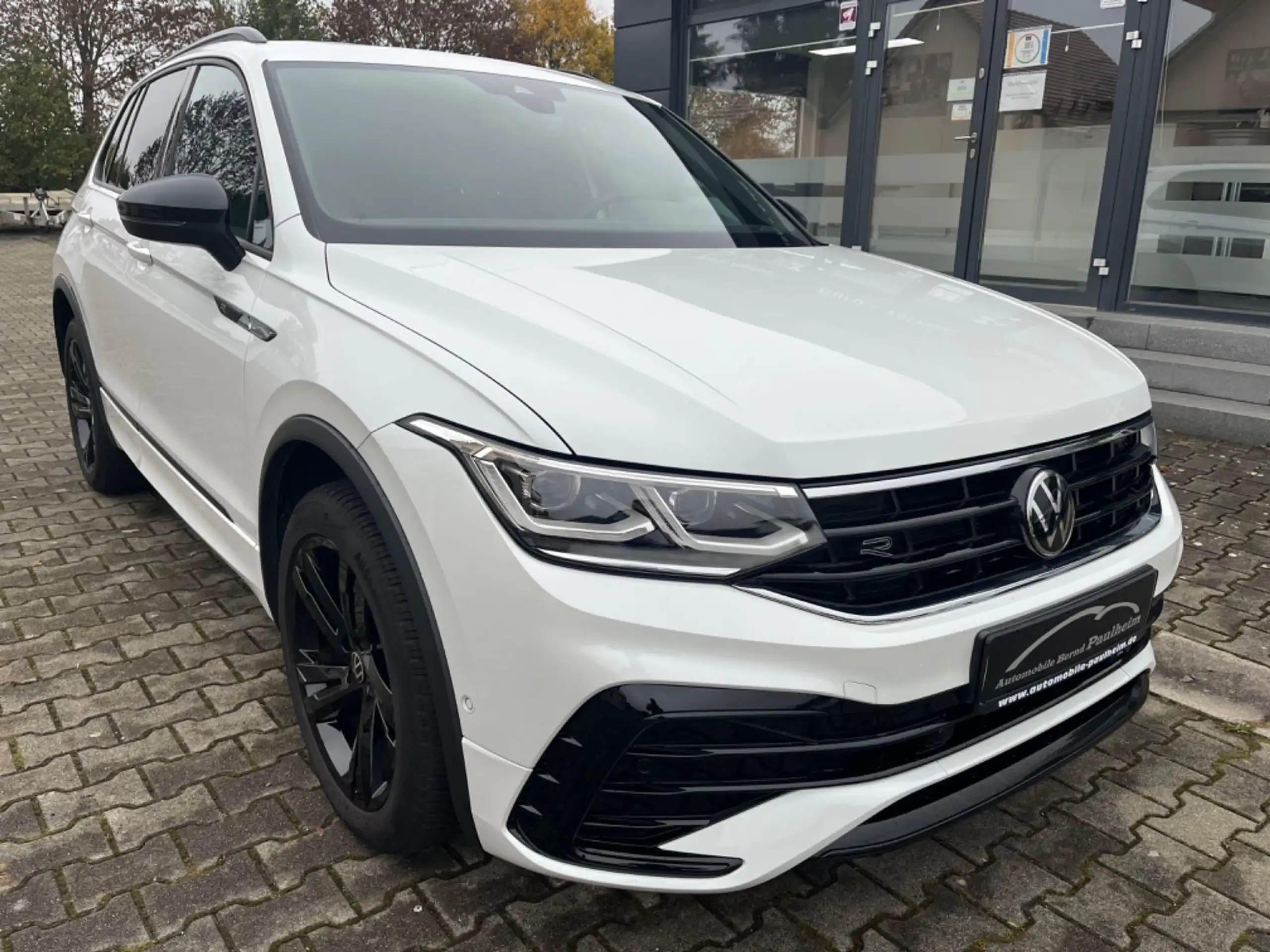 Volkswagen - Tiguan