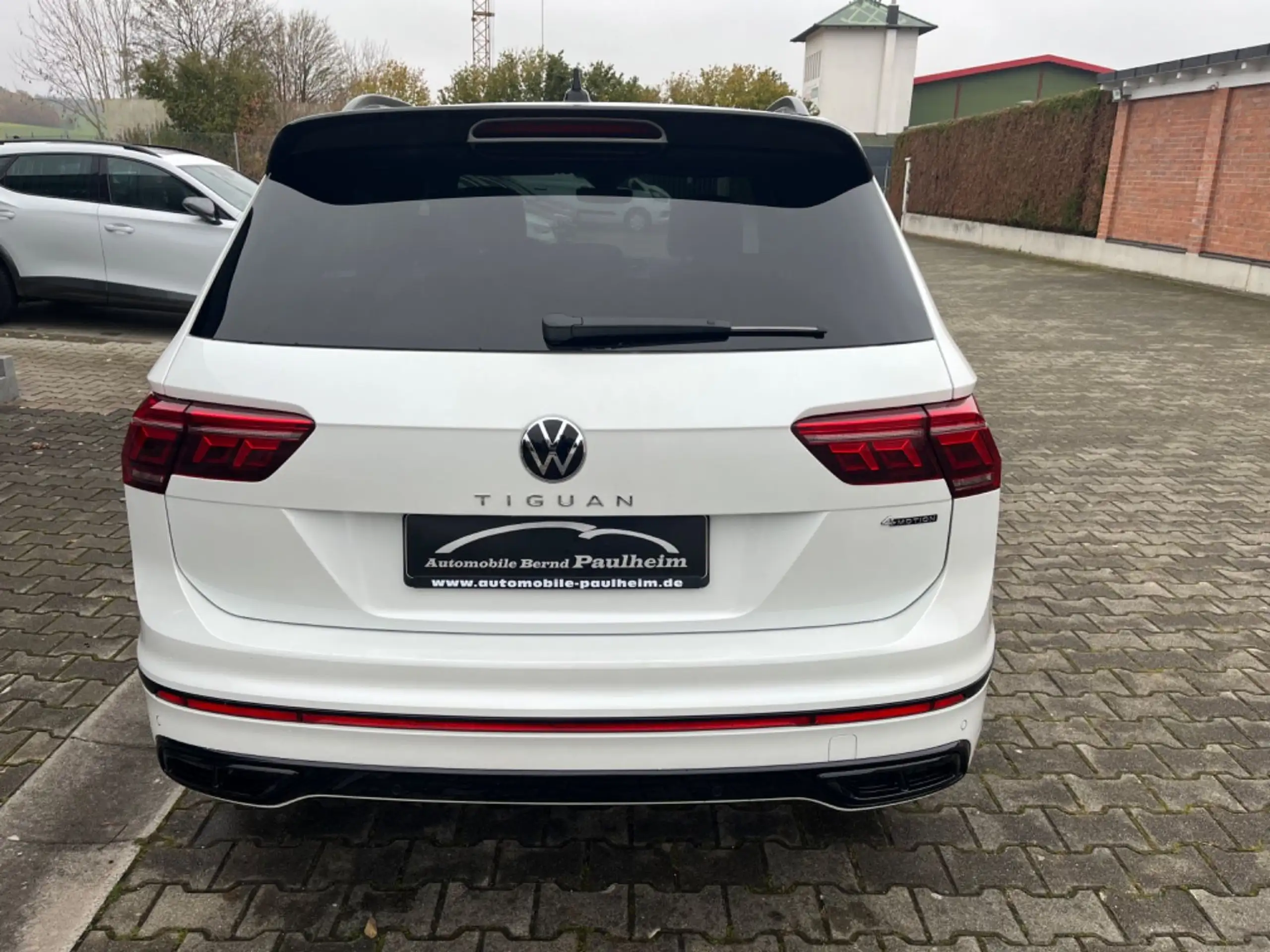 Volkswagen - Tiguan