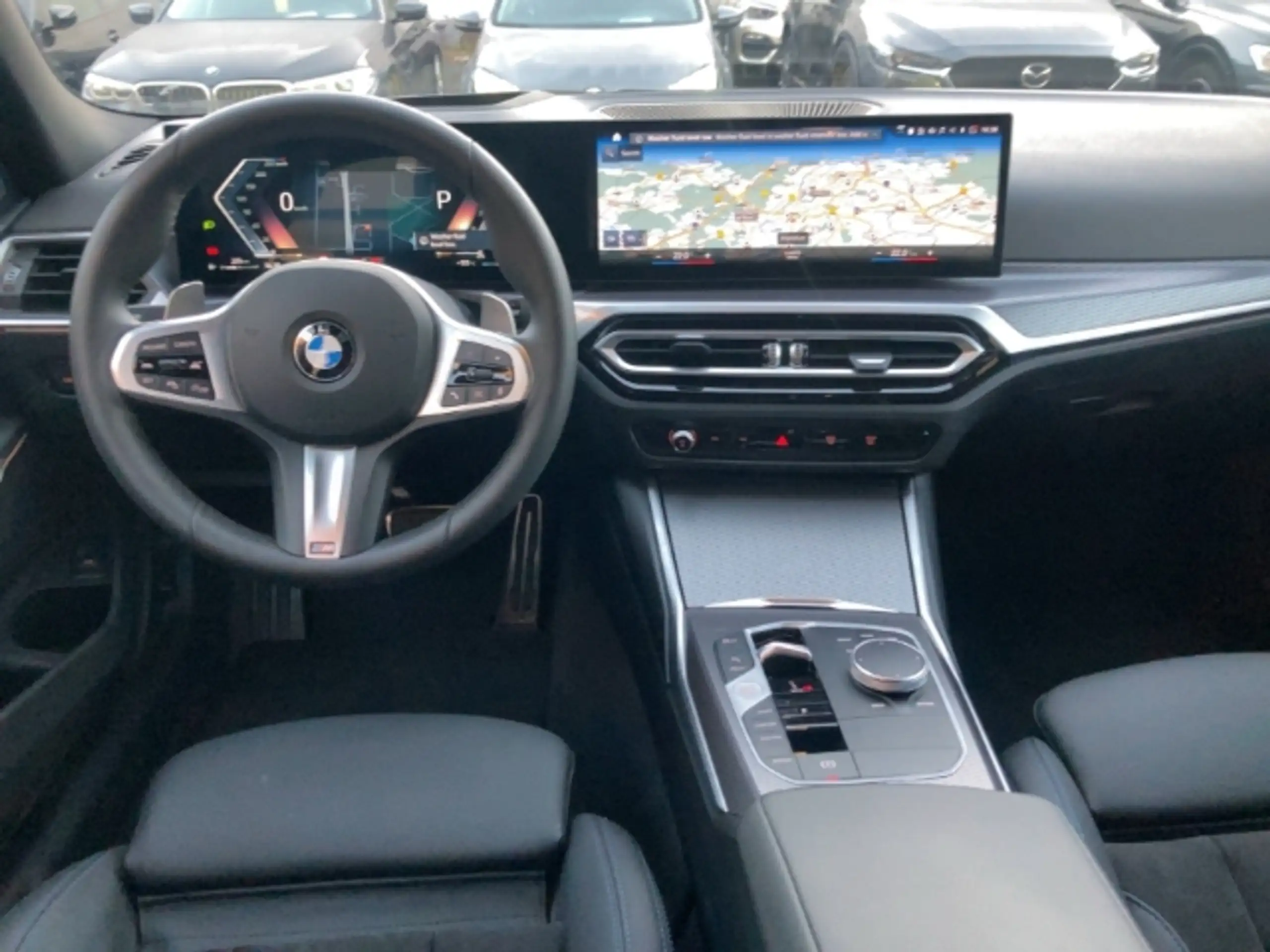 BMW - 320