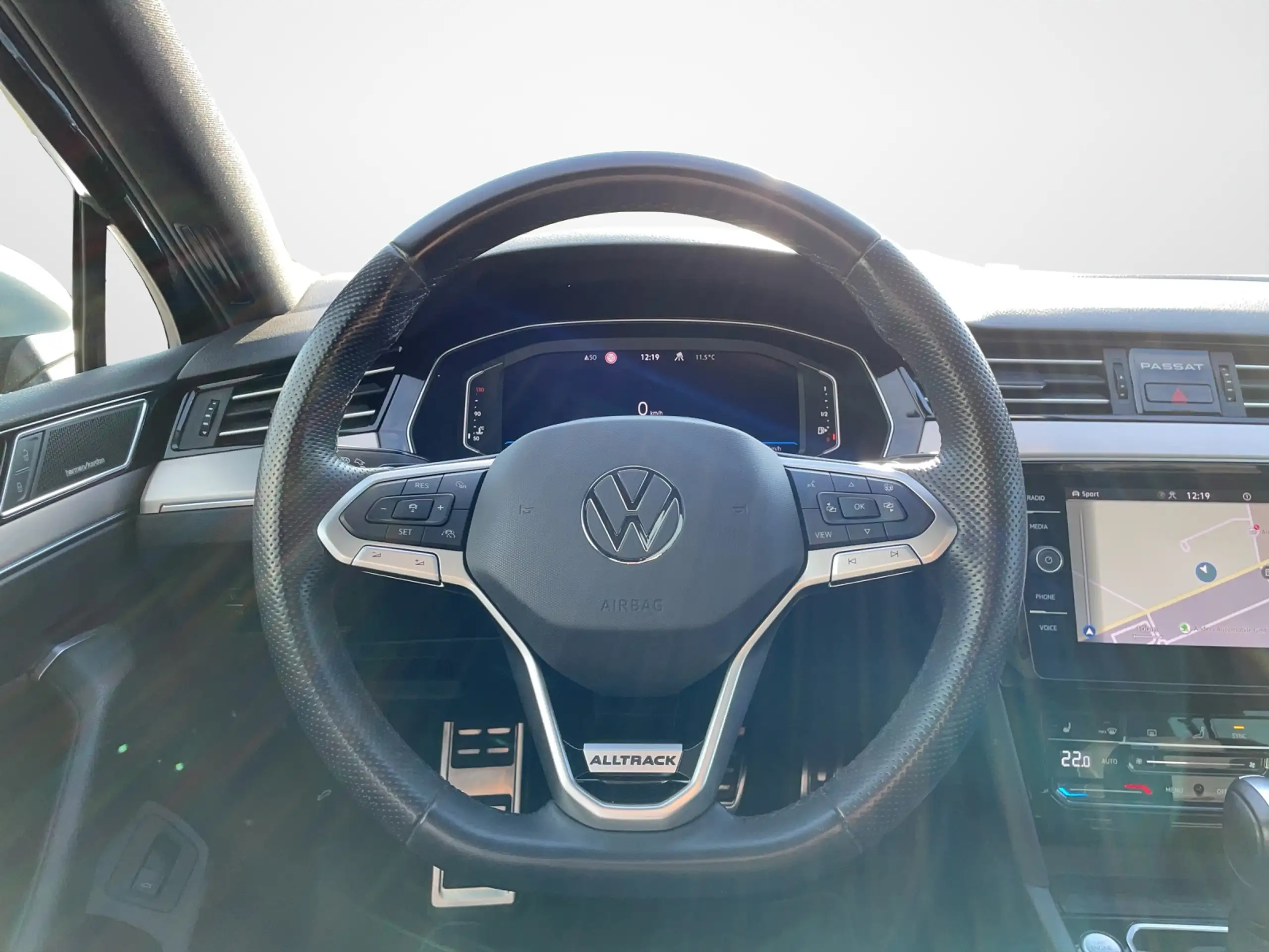 Volkswagen - Passat Alltrack