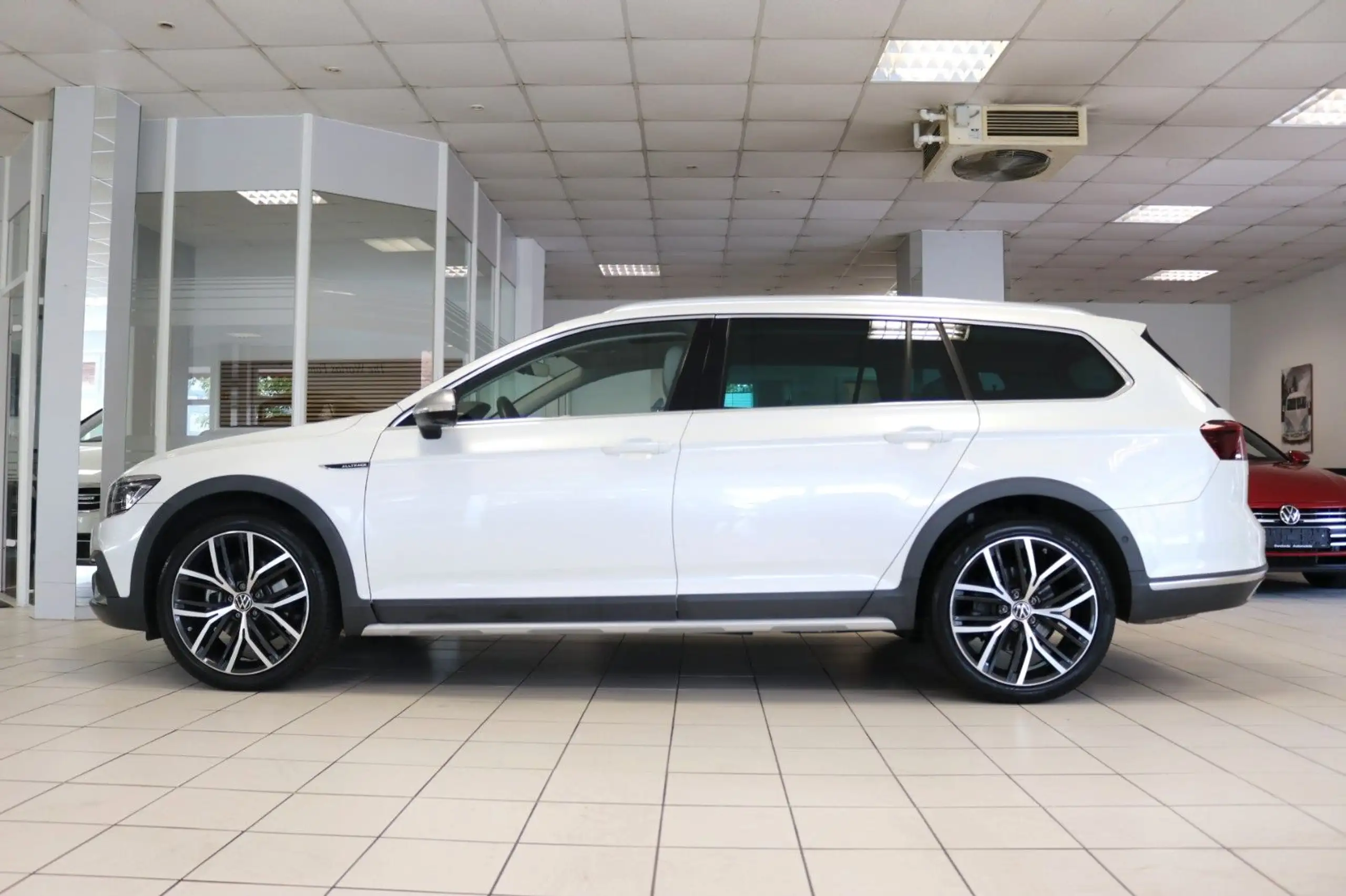 Volkswagen - Passat Alltrack