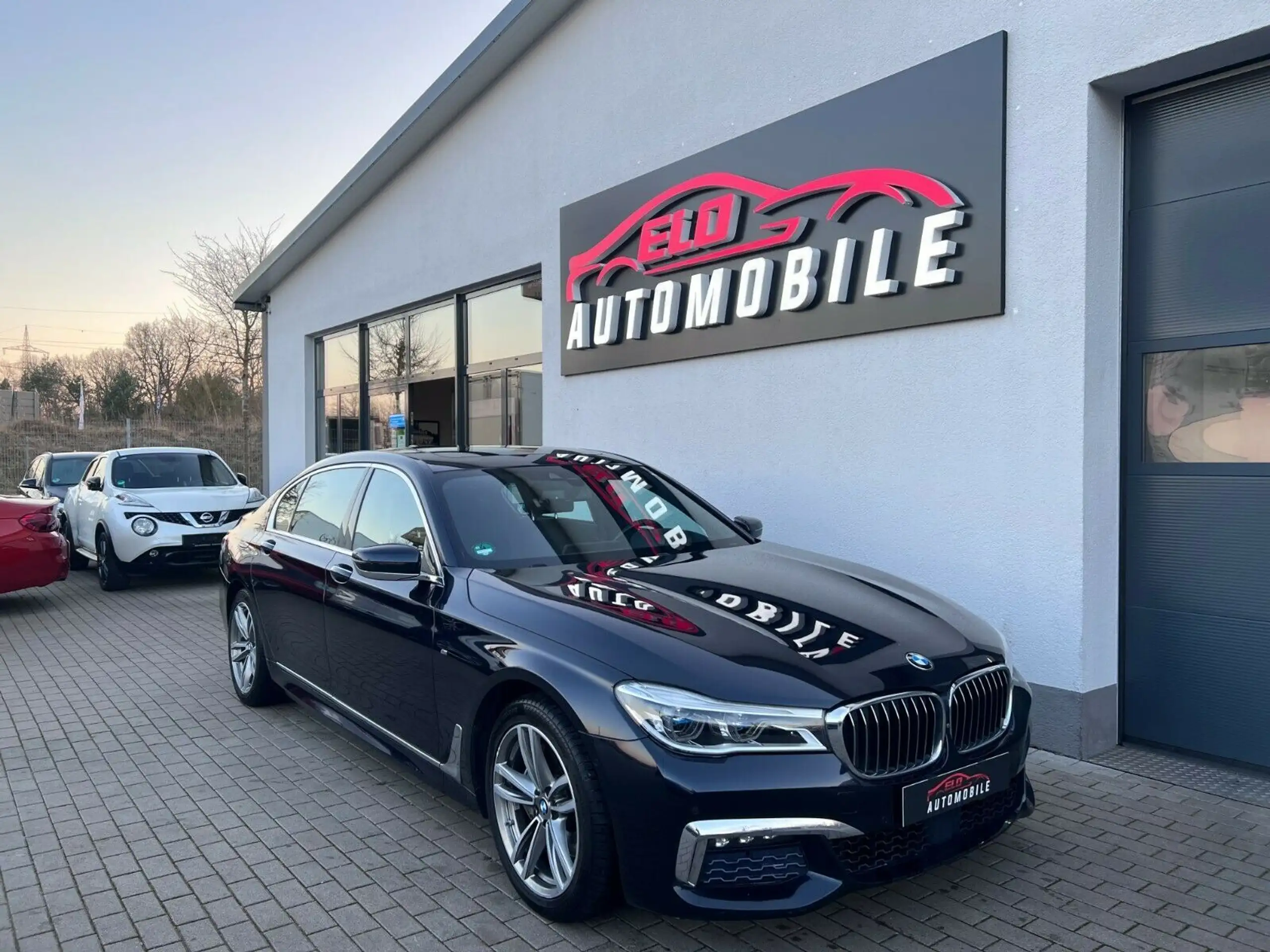 BMW 740 2017