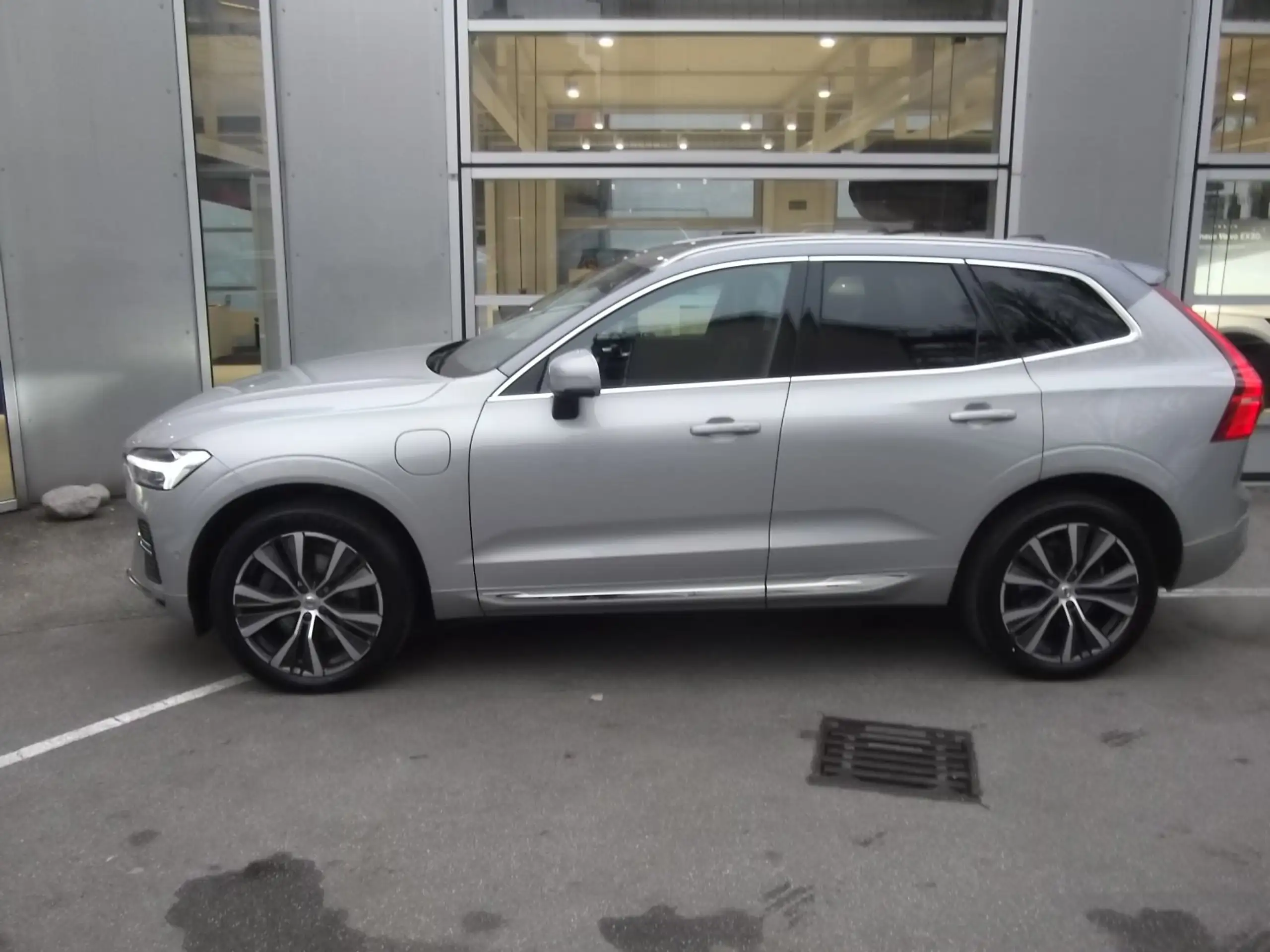 Volvo - XC60