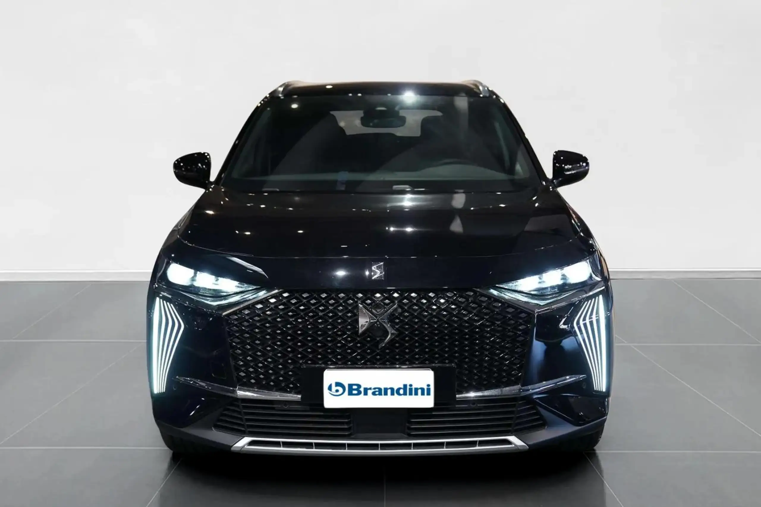 DS Automobiles - DS 7 Crossback