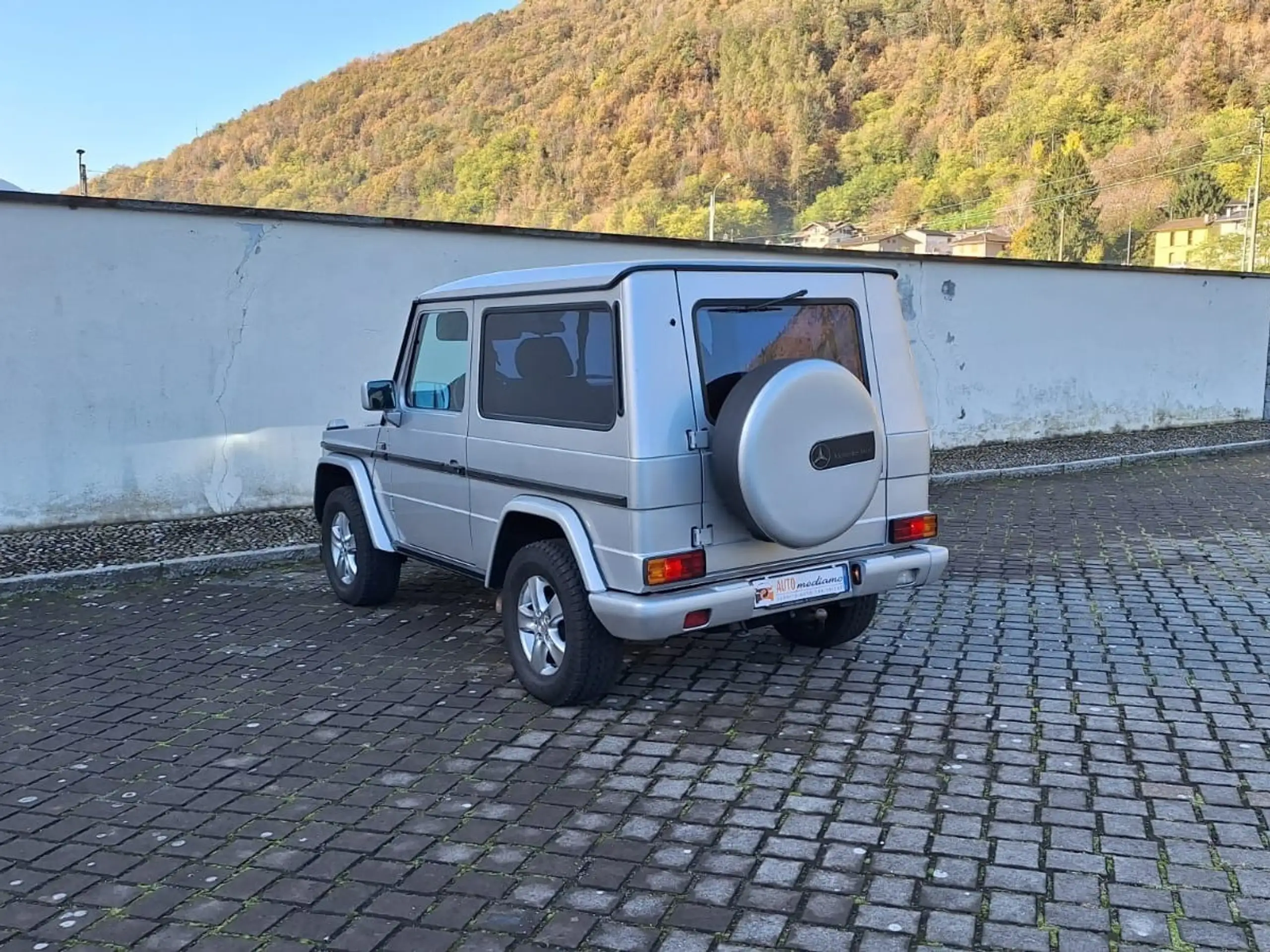 Mercedes-Benz - G 300