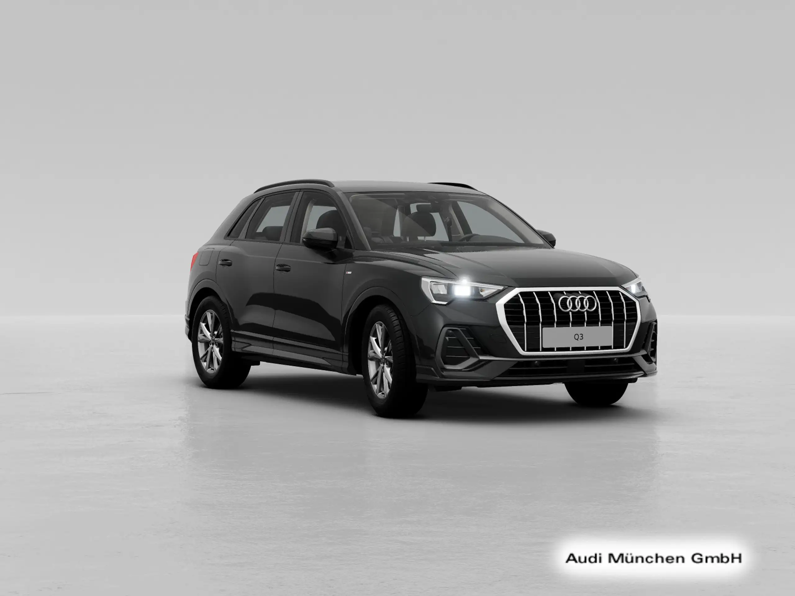 Audi - Q3