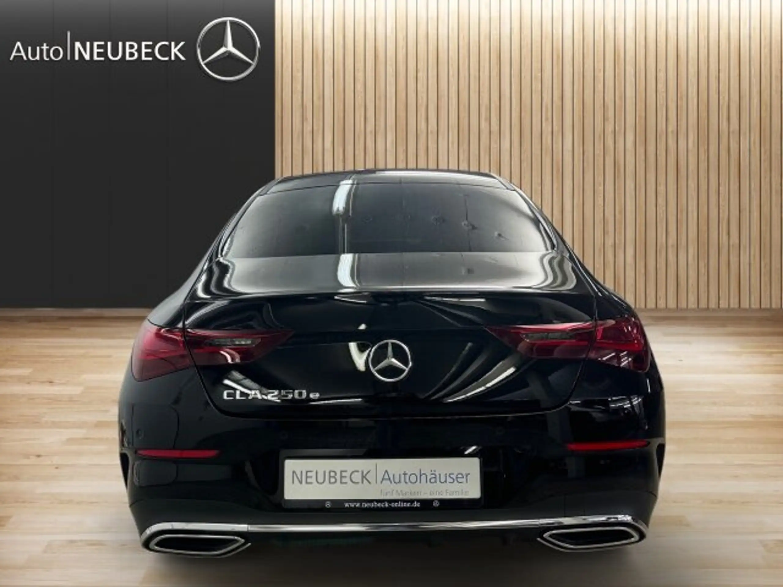 Mercedes-Benz - CLA 250