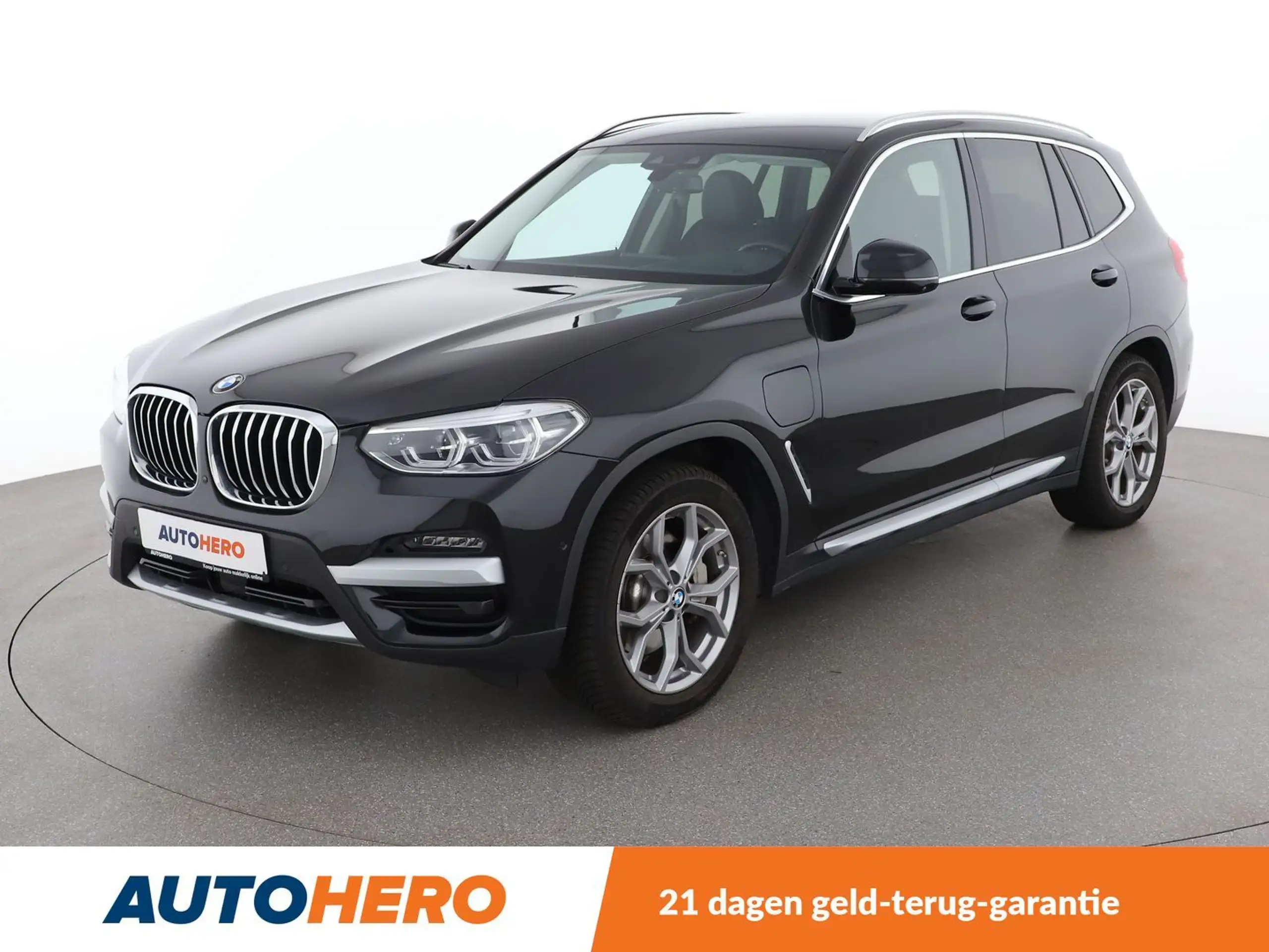 BMW - X3