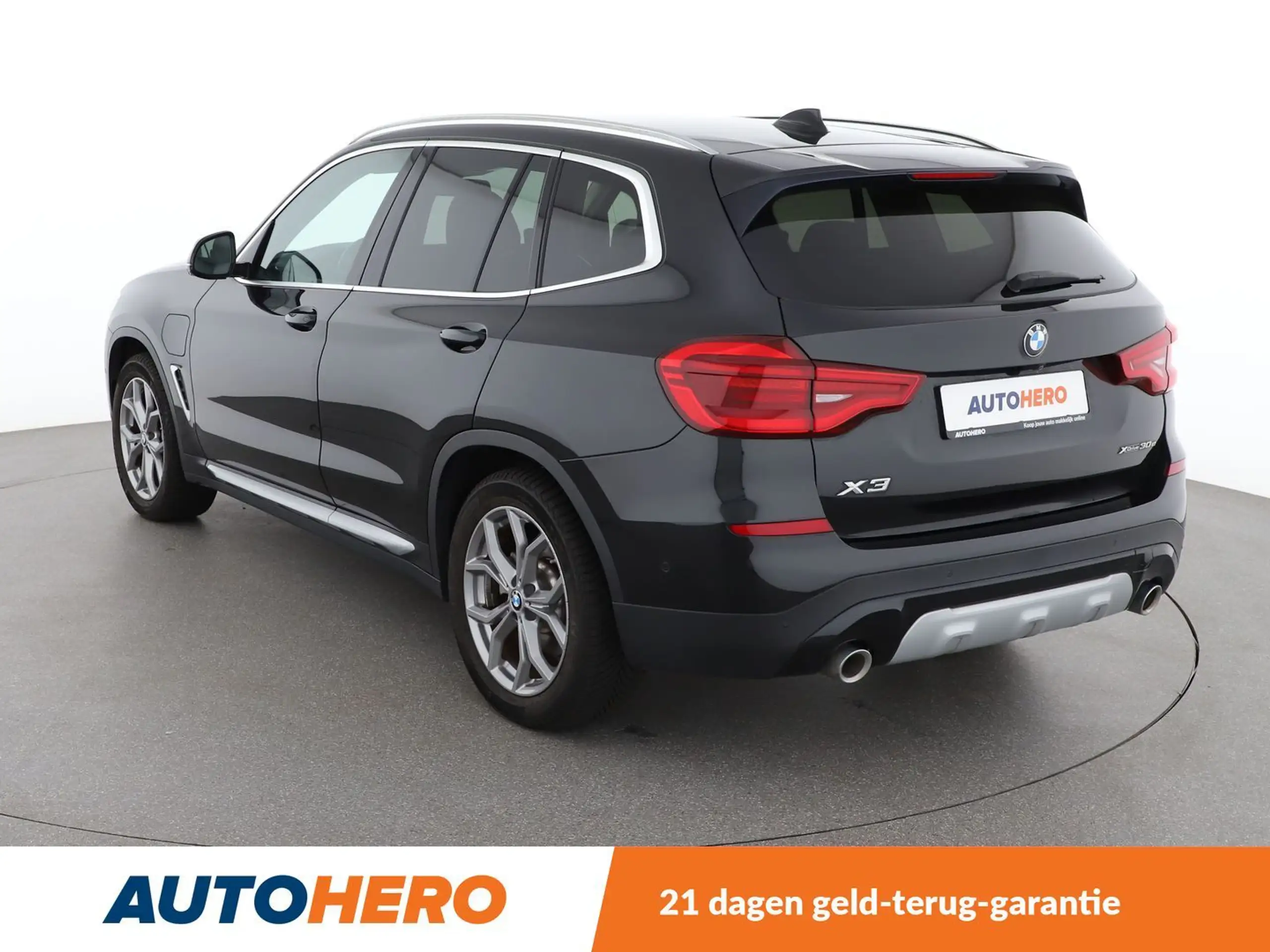 BMW - X3